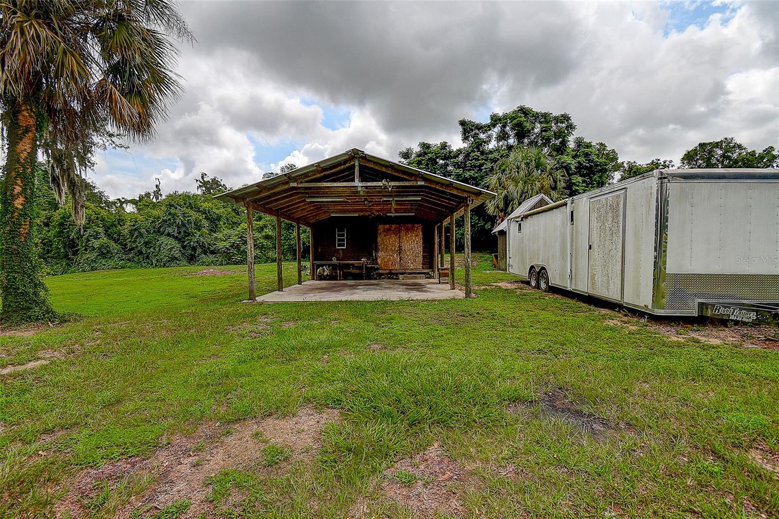 11700 VALLEY RD — photo 25
