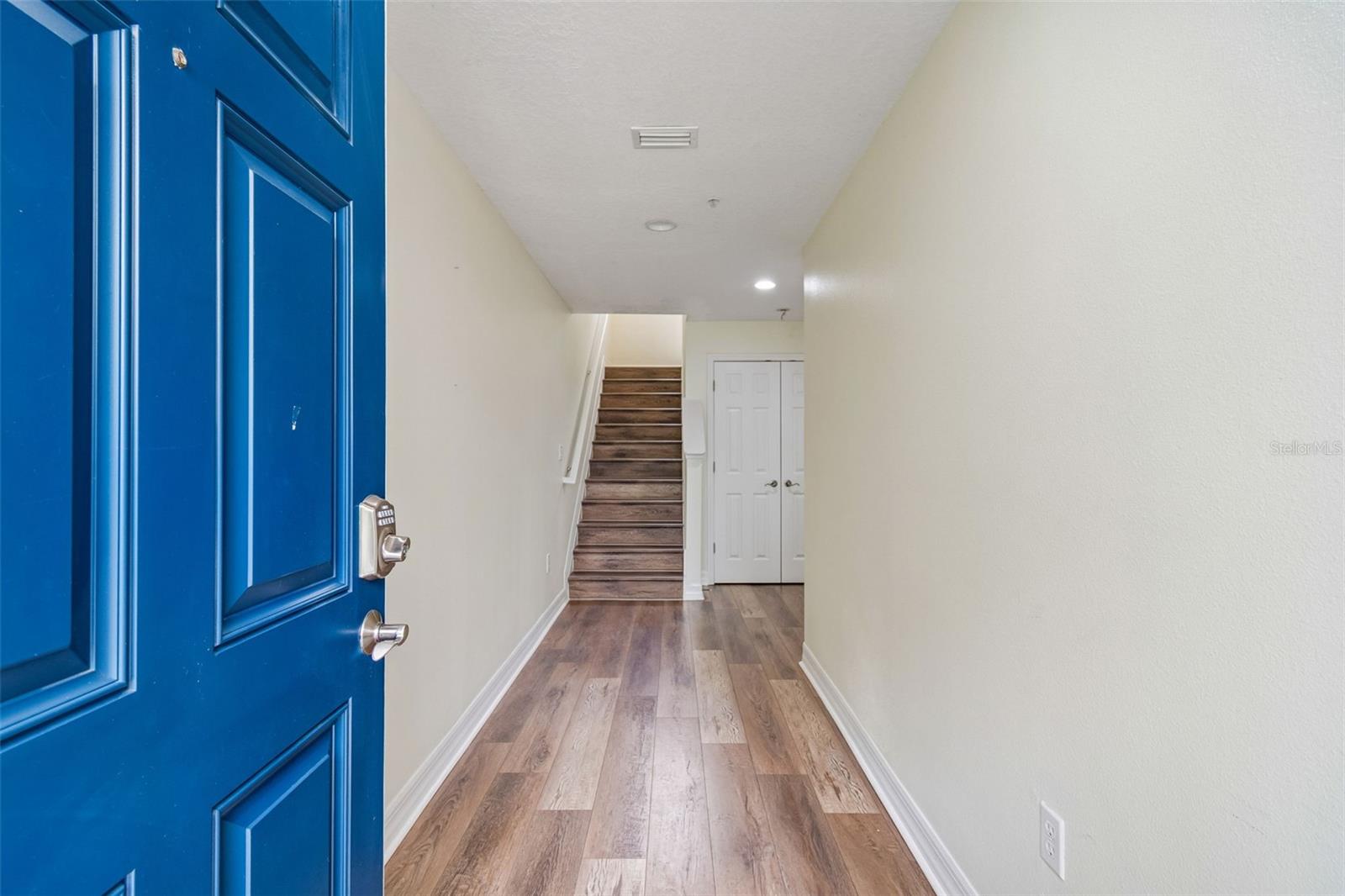 4516 BAY SPRING CT — photo 8