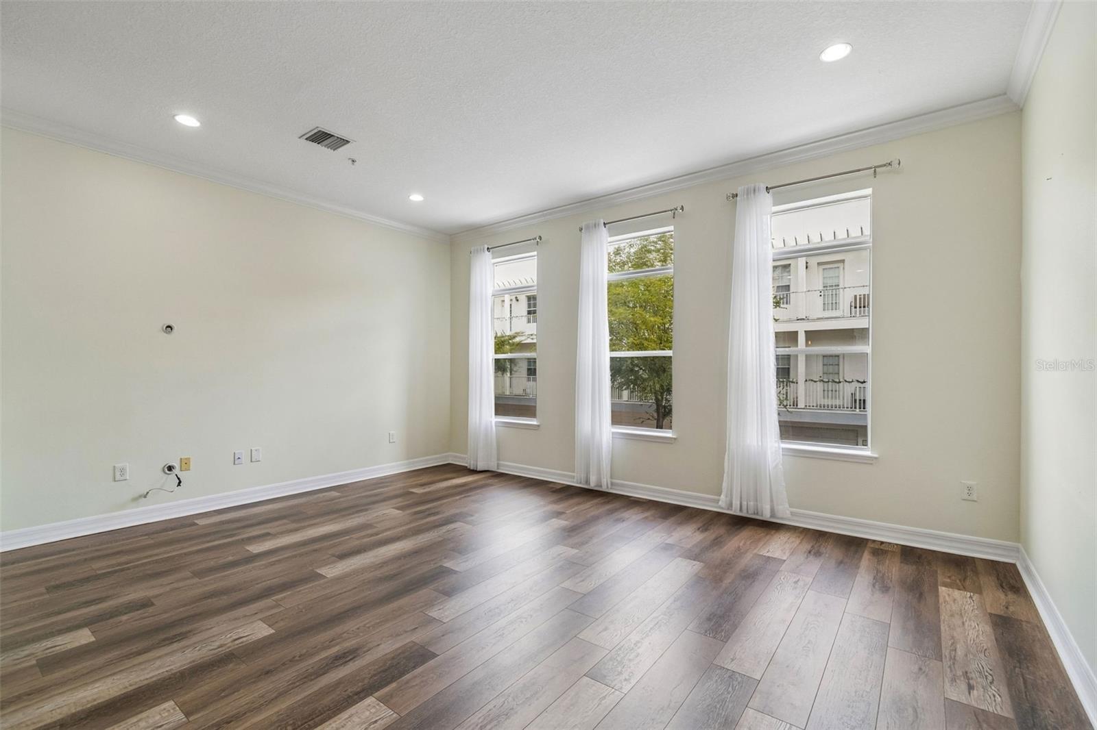 4516 BAY SPRING CT — photo 18