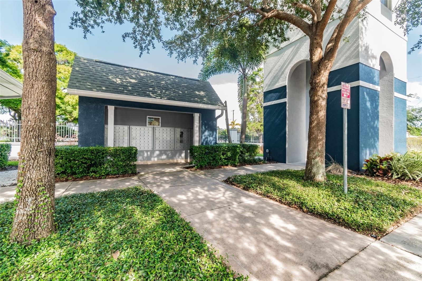 4516 BAY SPRING CT — photo 40