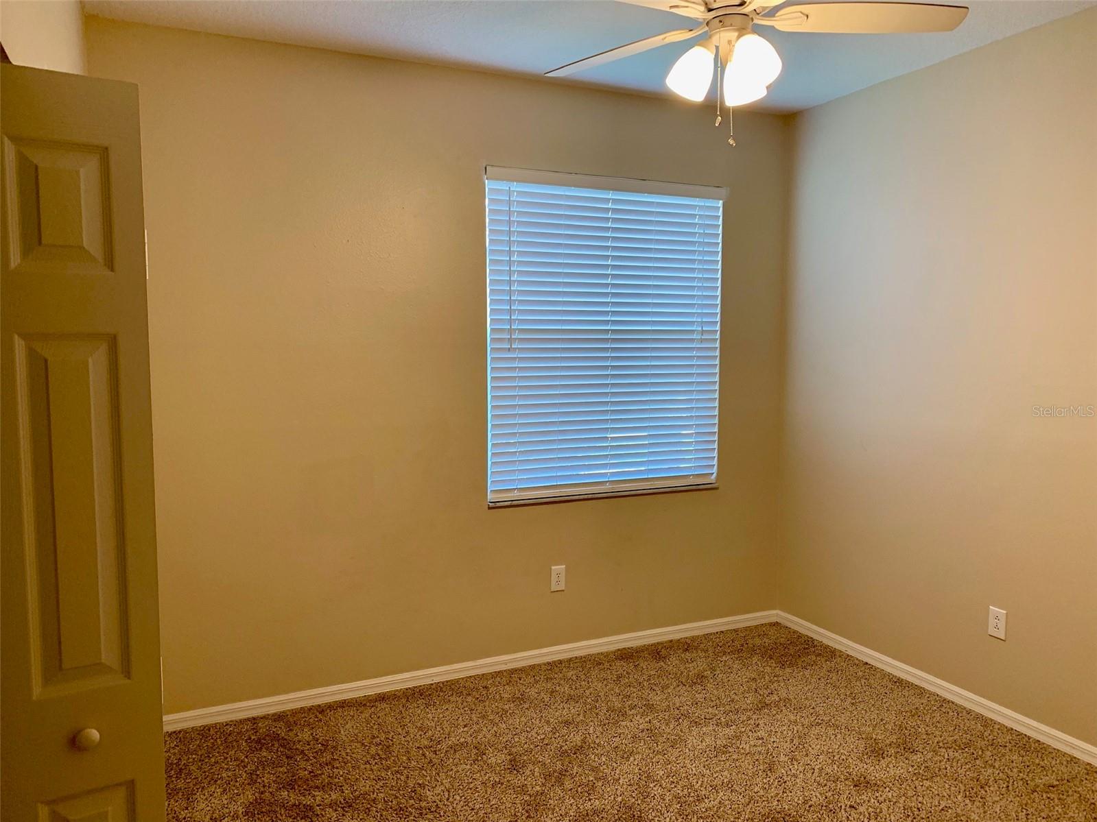13024 ROYAL GEORGE AVE — photo 22