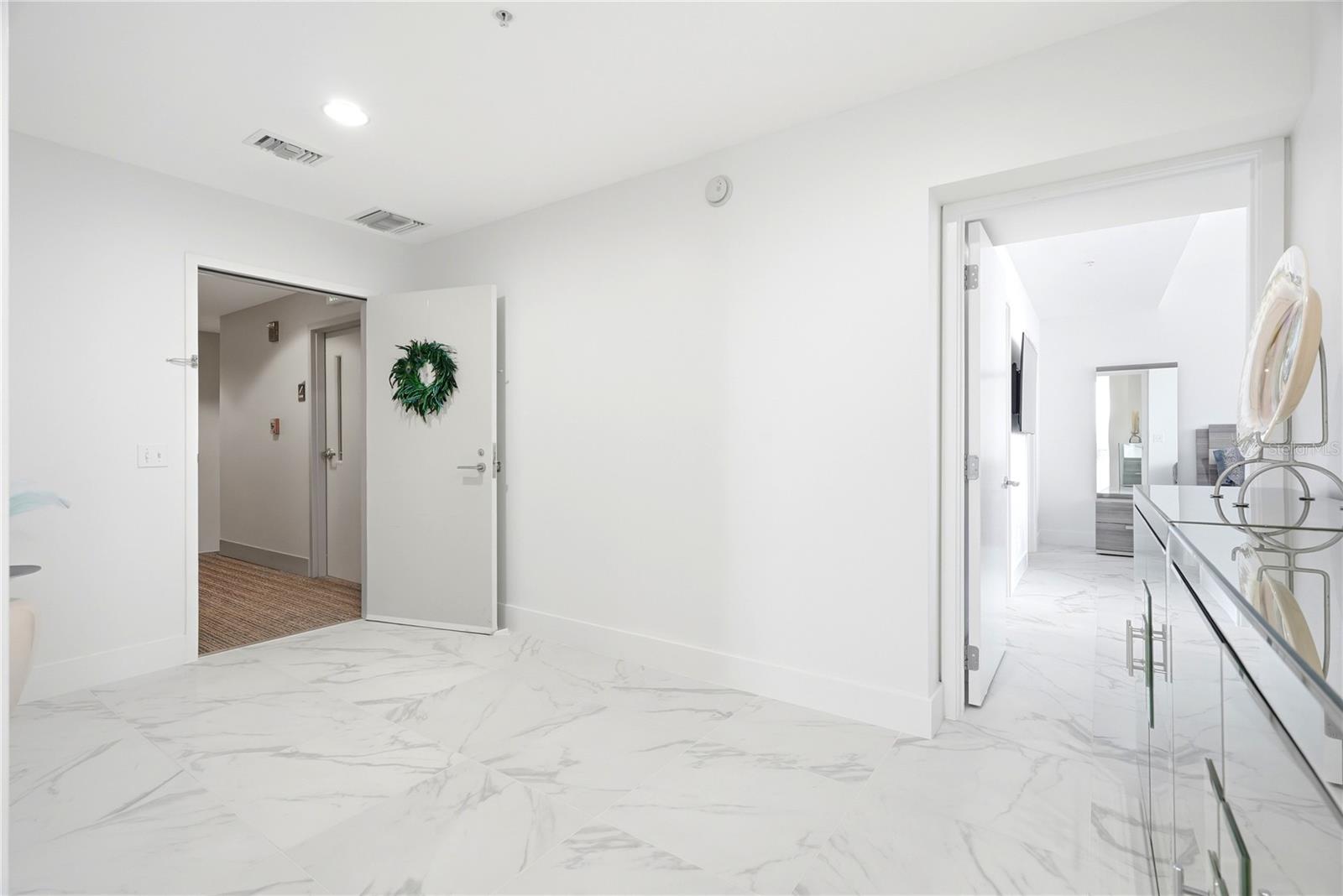 175 1ST ST S #1008 — photo 4