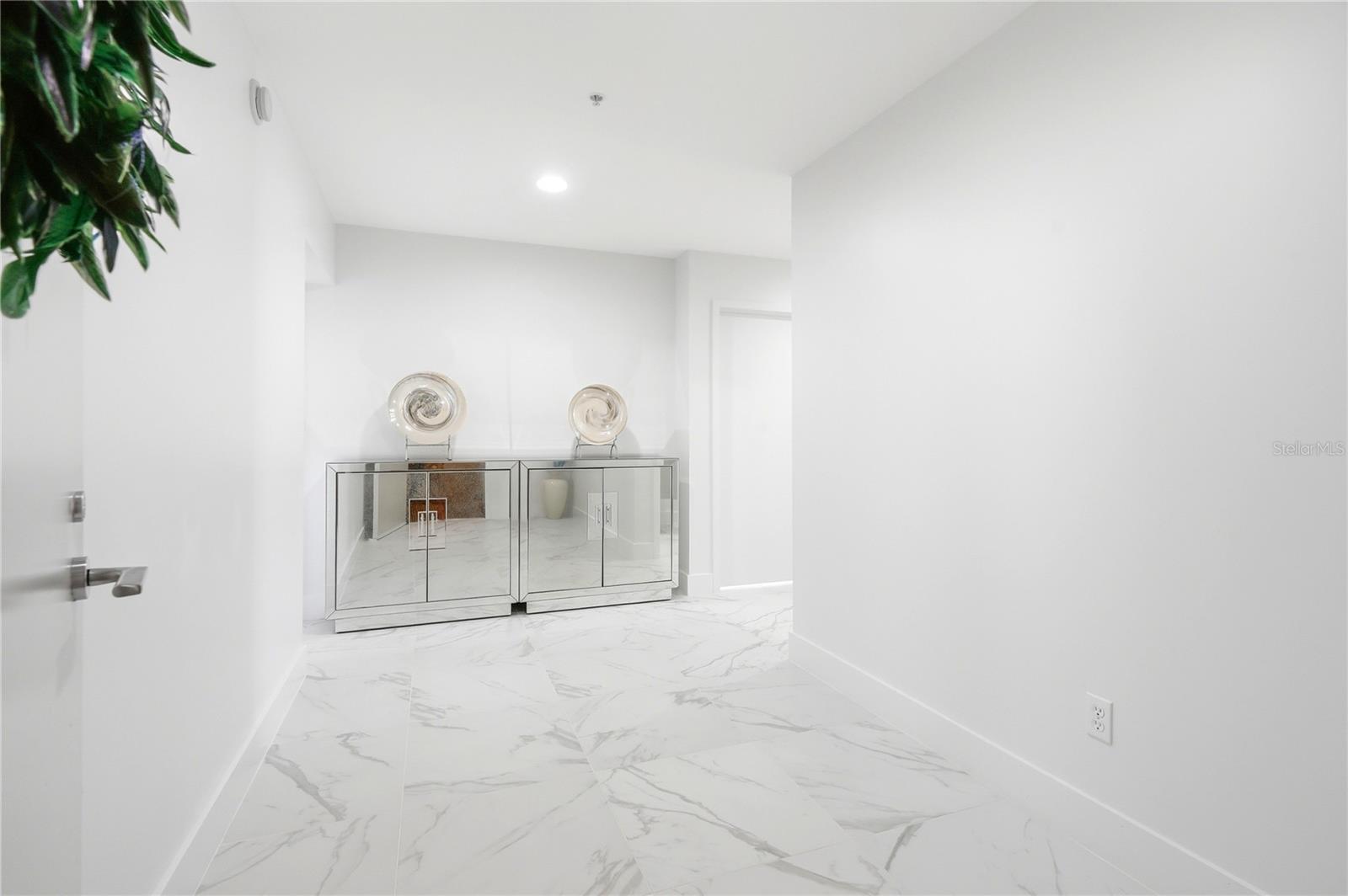 175 1ST ST S #1008 — photo 3