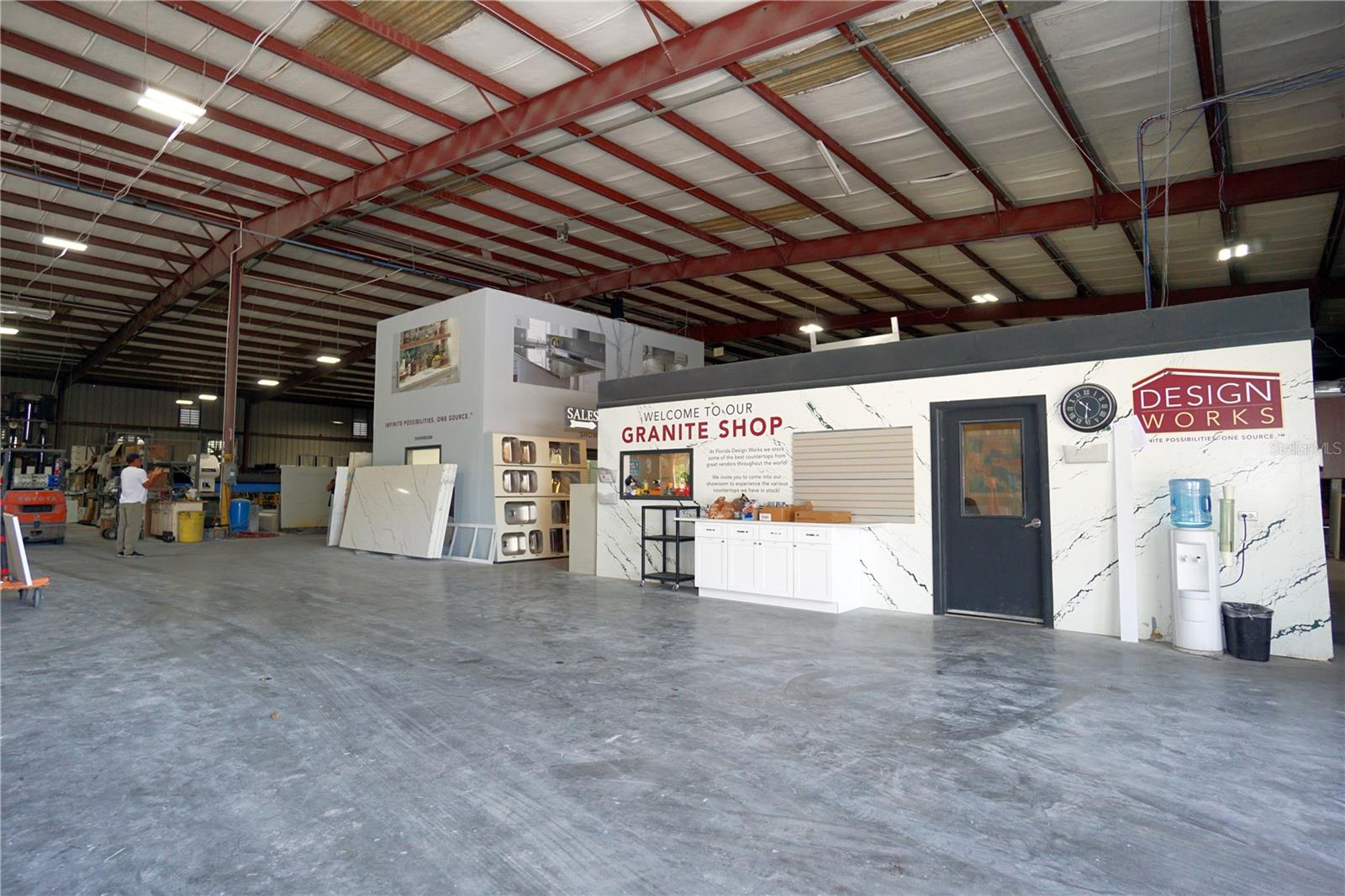 4500 CARMICHAEL AVE #Building 4 — photo 5
