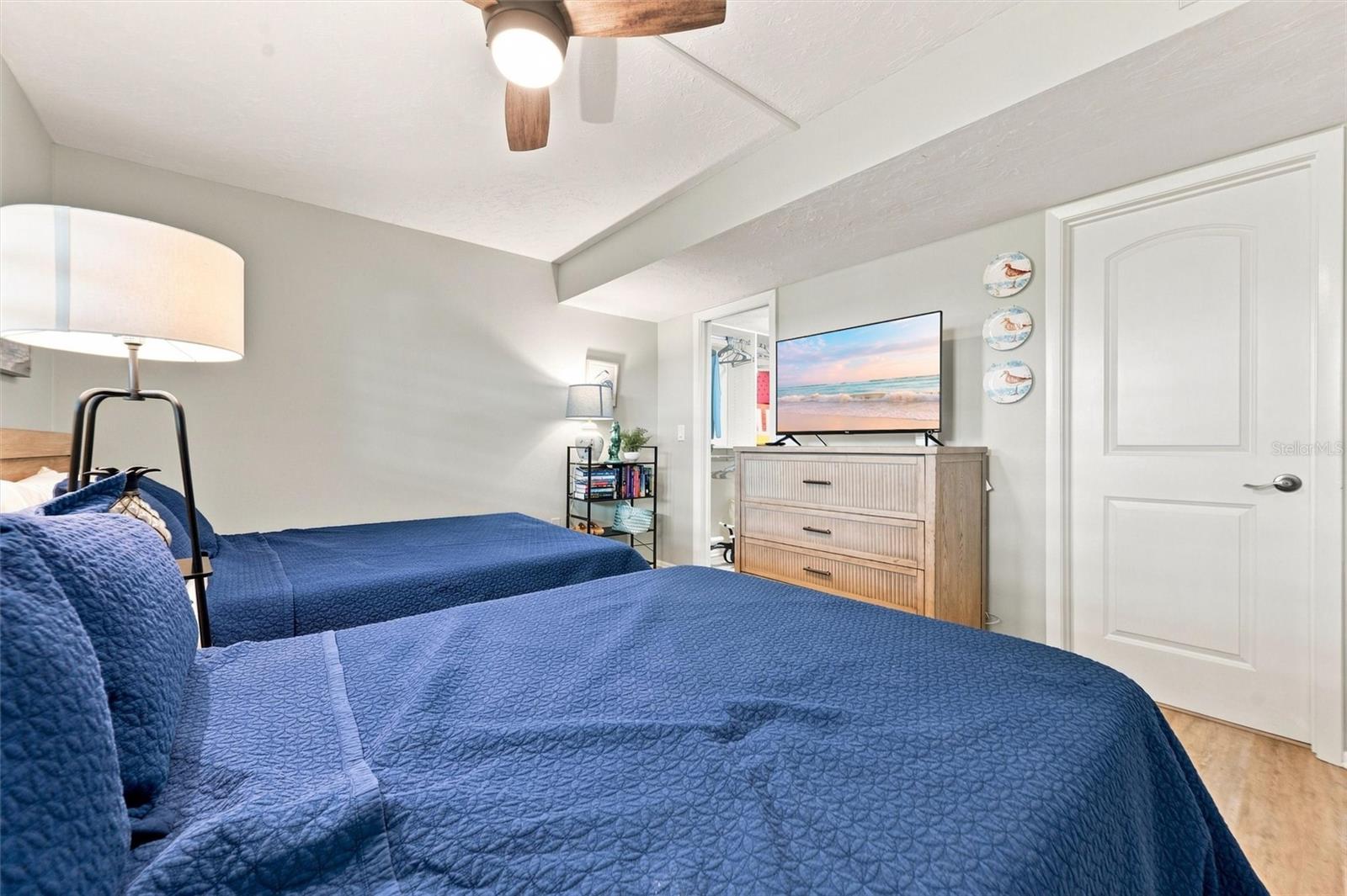 9604 CORTEZ RD W #422 — photo 40