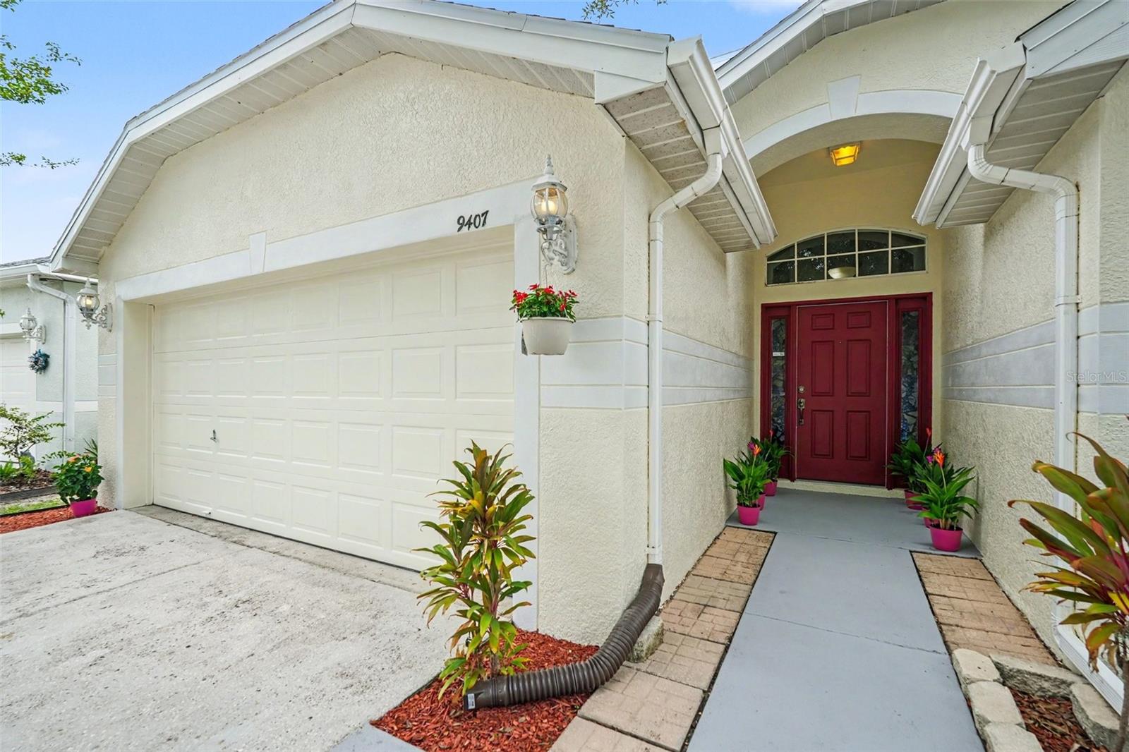 9407 CYPRESS HARBOR DRIVE — photo 3