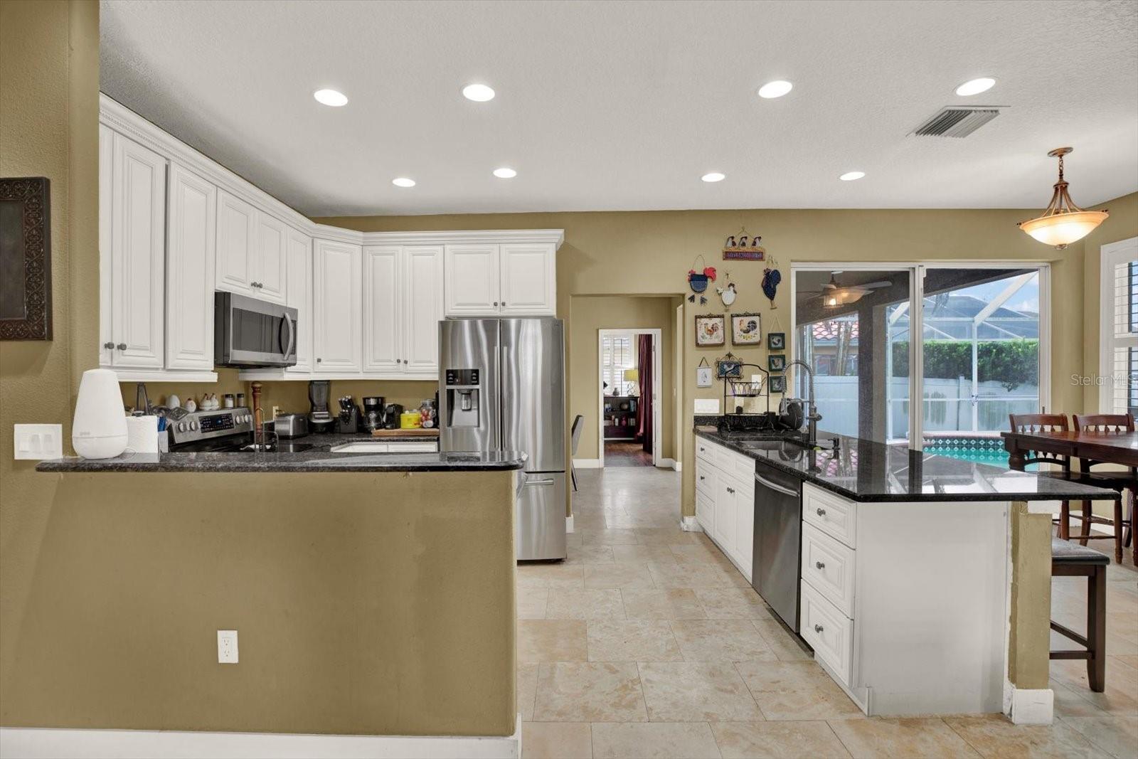 804 SANDY TRAIL PL — photo 10