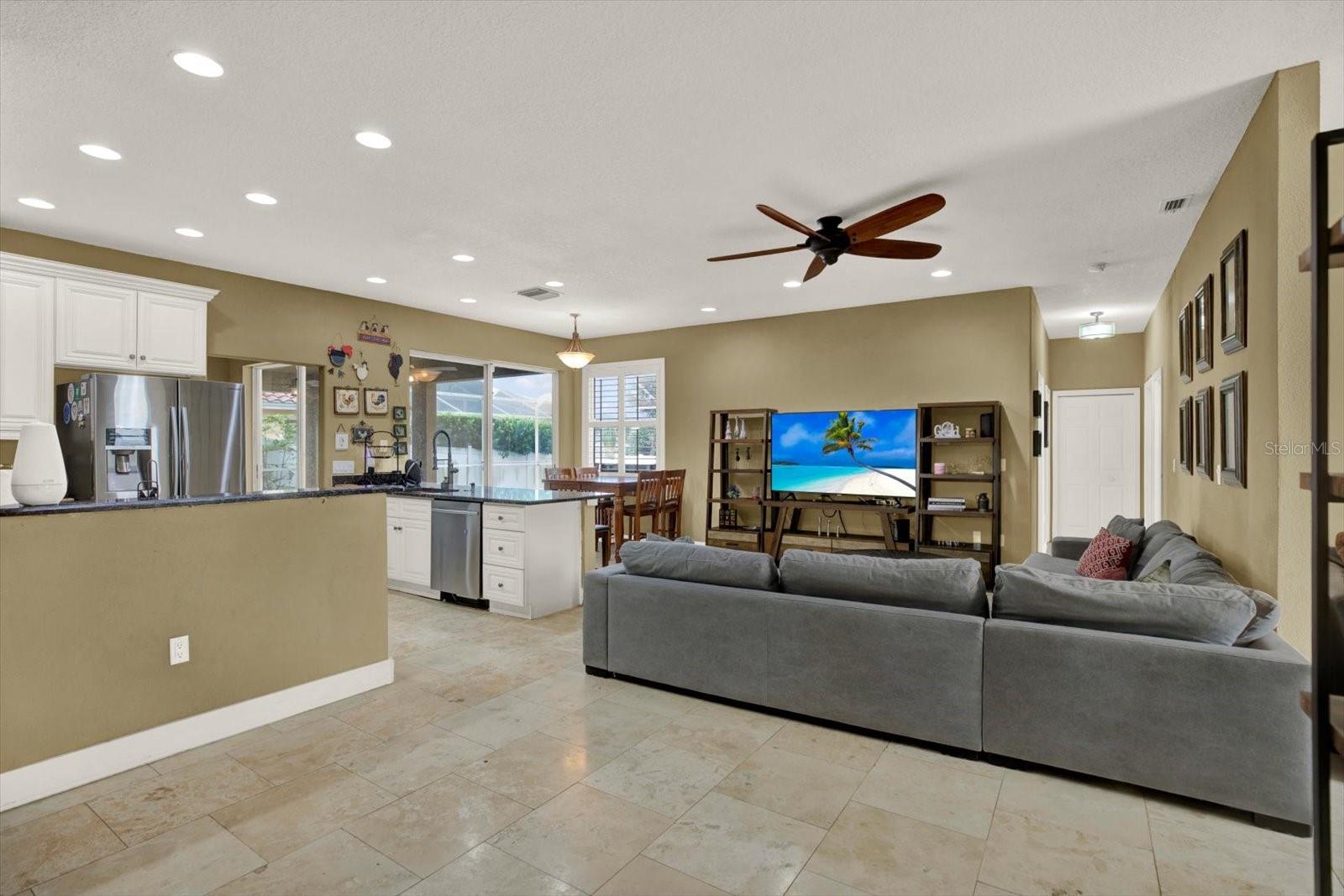804 SANDY TRAIL PL — photo 7
