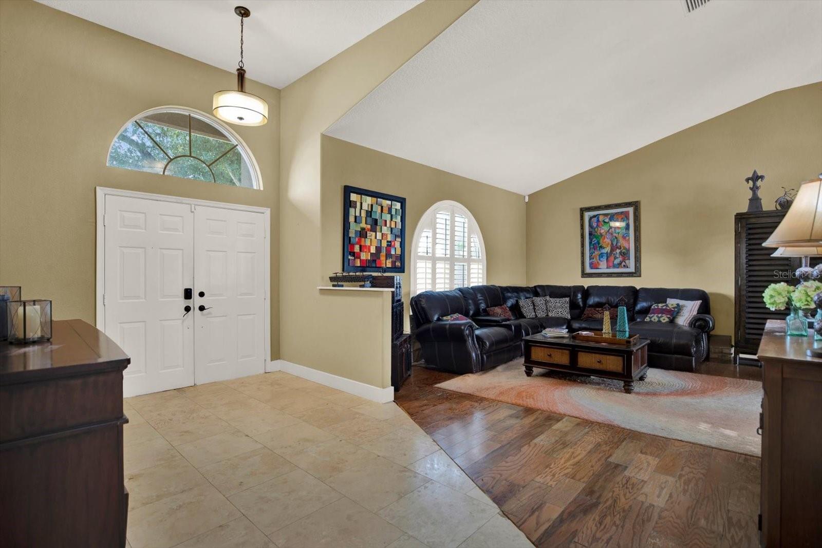 804 SANDY TRAIL PL — photo 3