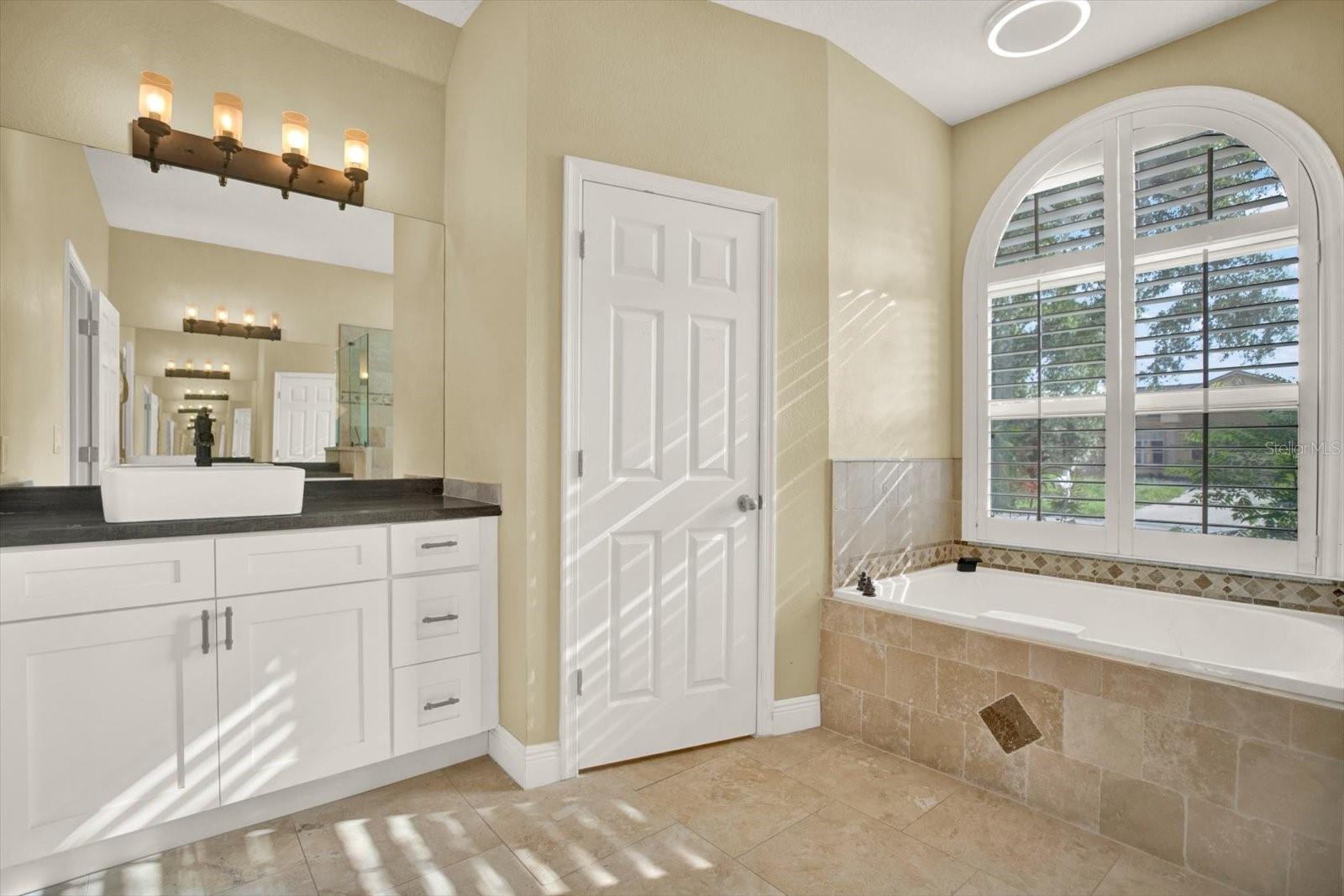 804 SANDY TRAIL PL — photo 16