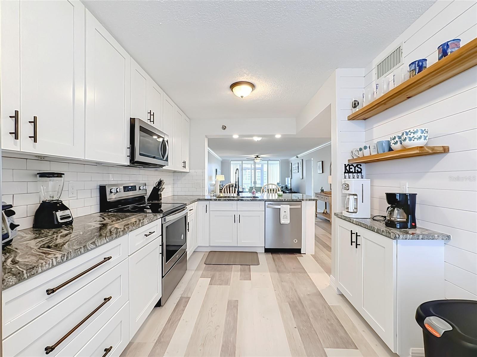 3750 PINEBROOK CIR #107 — photo 8