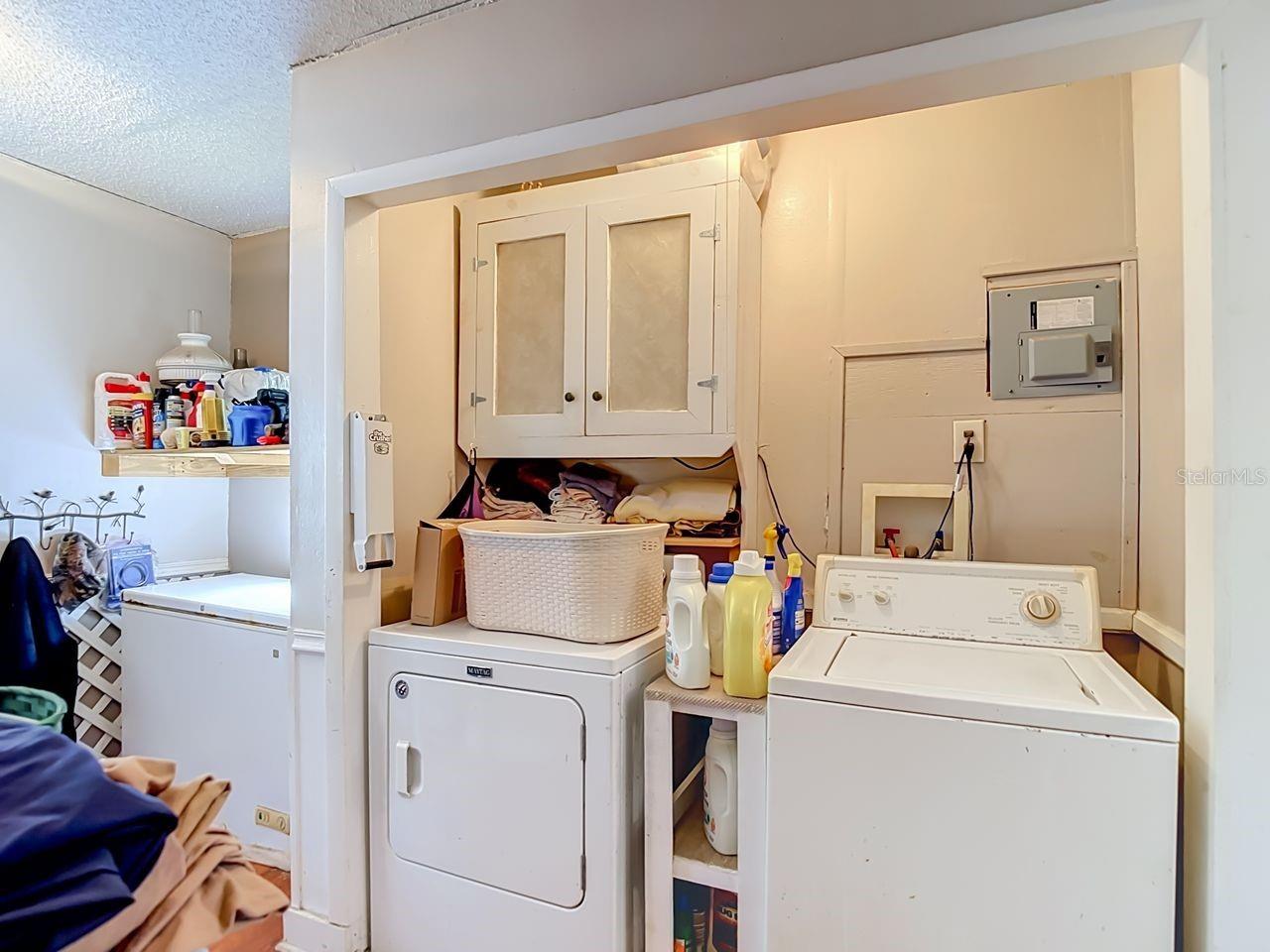 11705 MARY LOU DR — photo 42