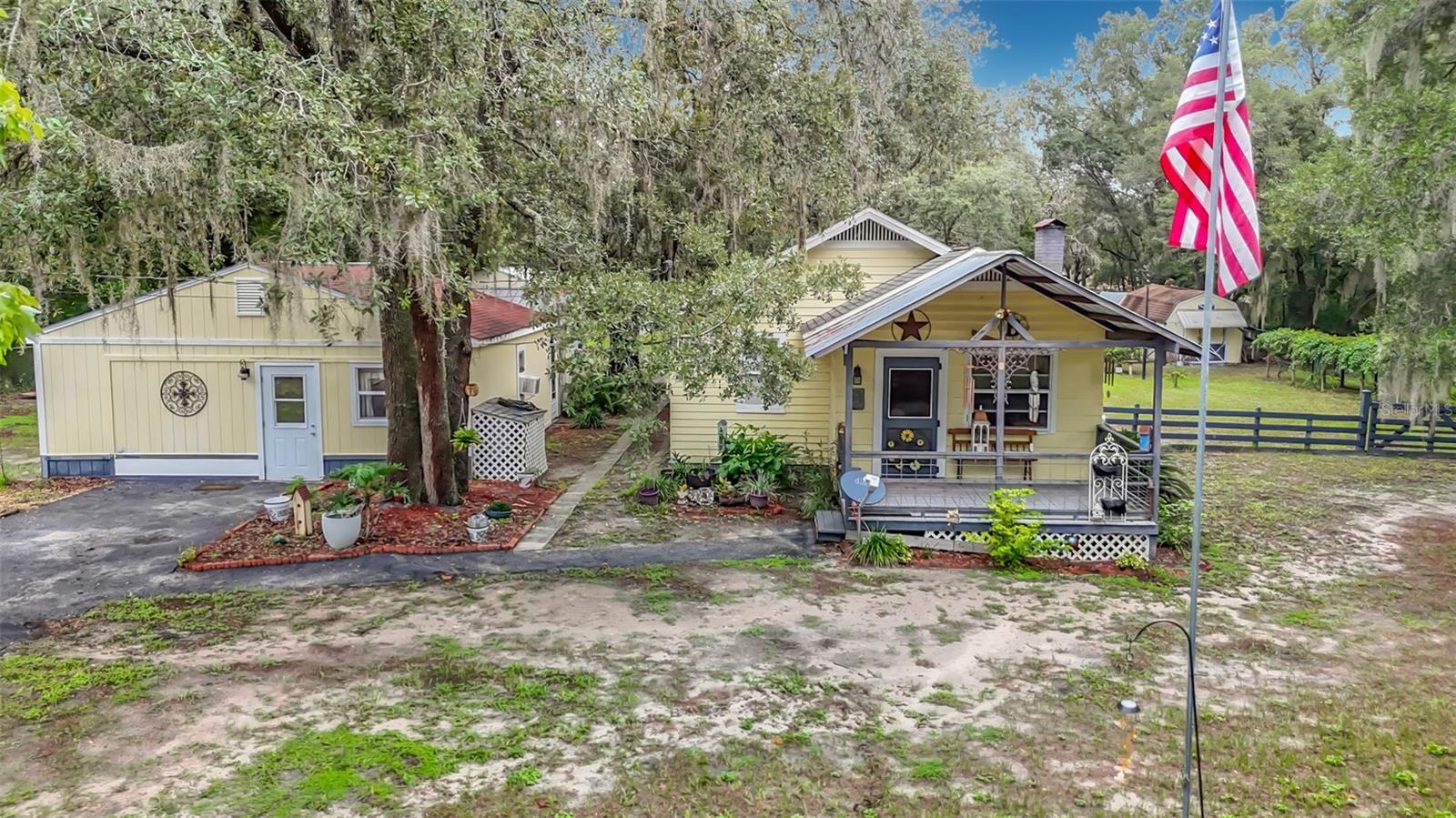 11705 MARY LOU DR — photo 3