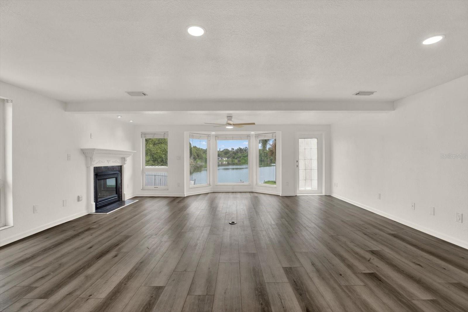 5995 BLOSSOM LAKE DR — photo 7