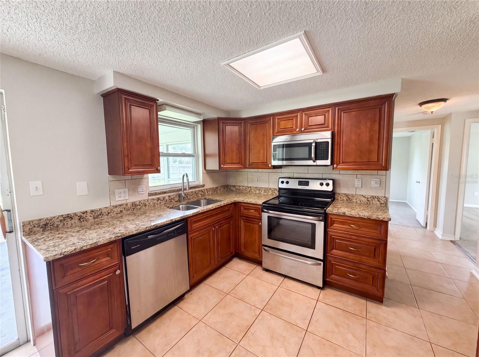 3518 GORMAN DR — photo 2