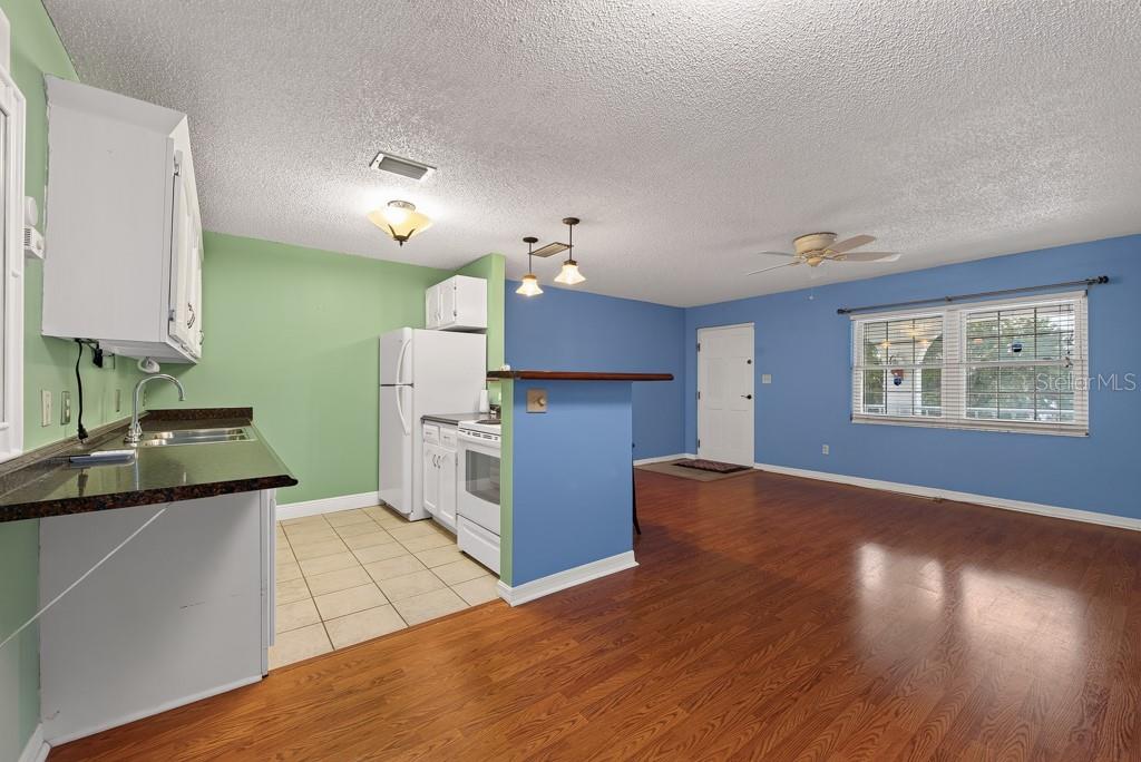 4801 AIRPORT RD #118 — photo 10