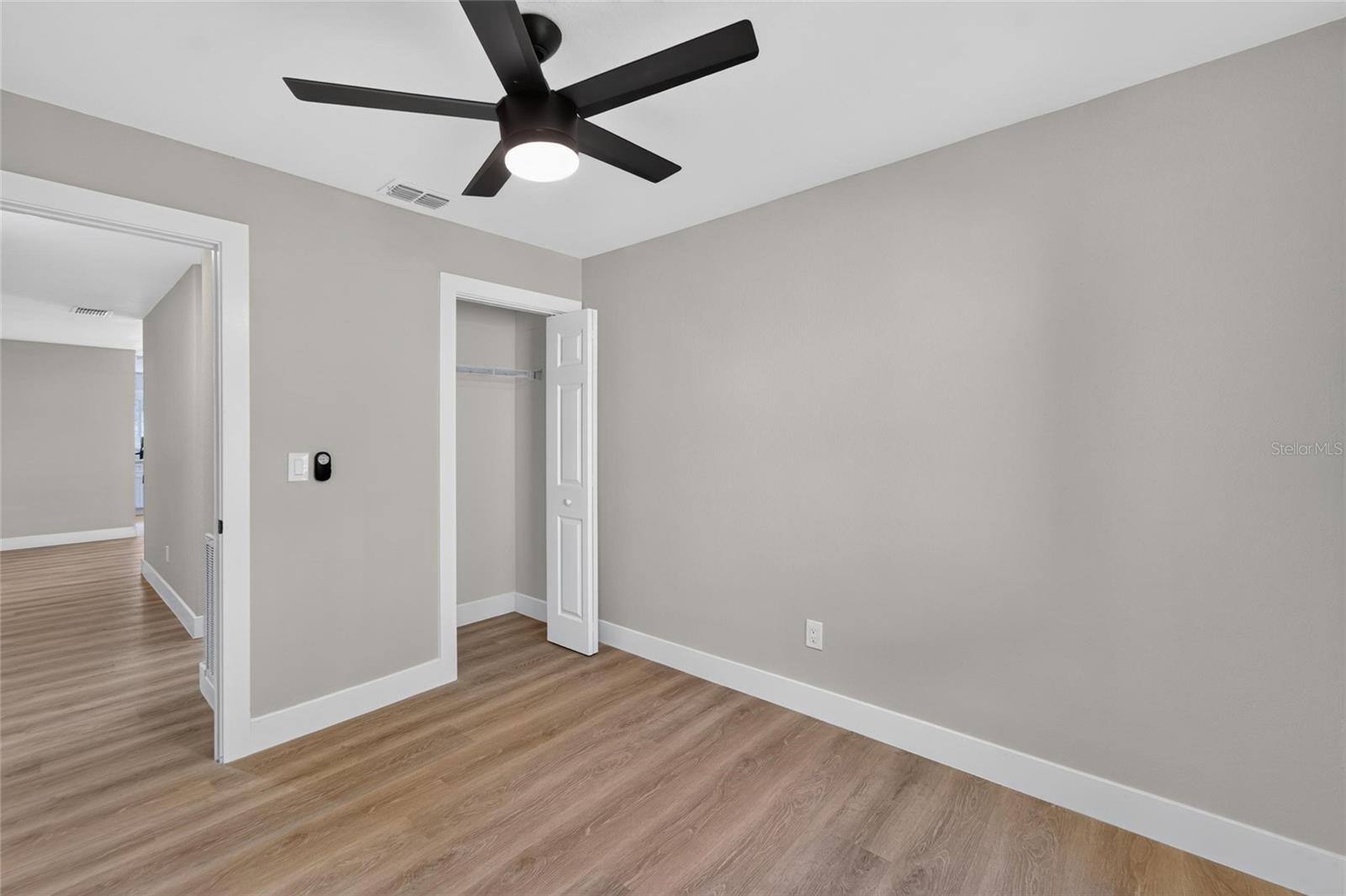 1229 OAK VALLEY DR — photo 33