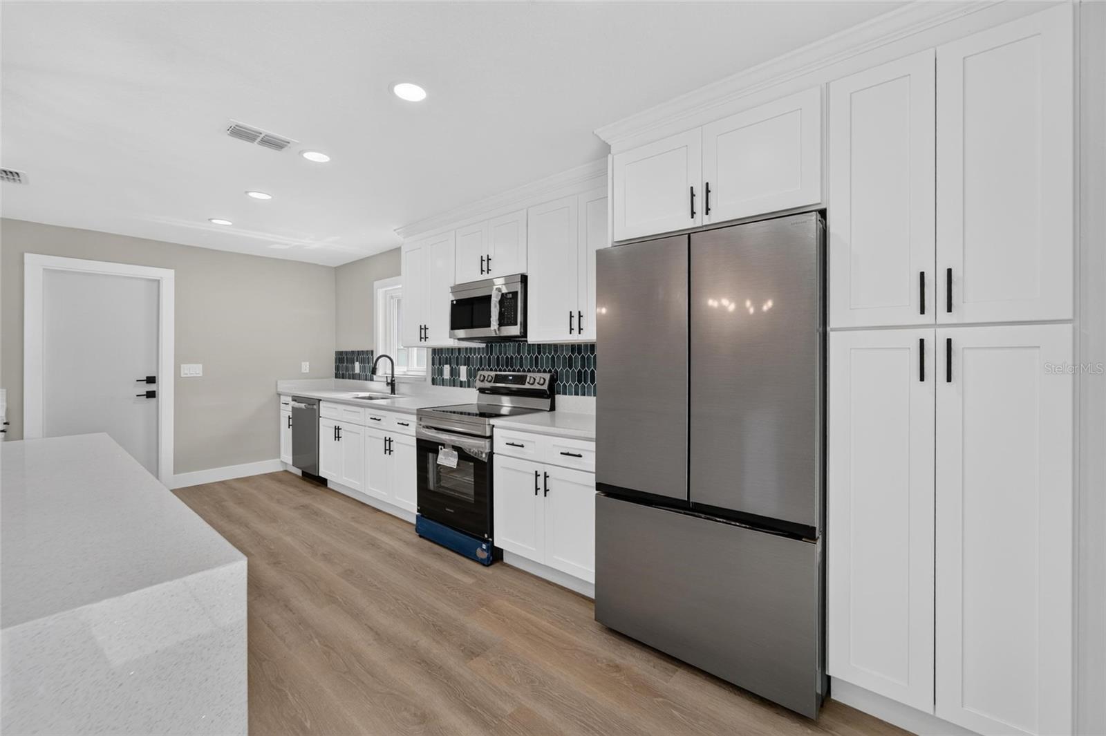 1229 OAK VALLEY DR — photo 21