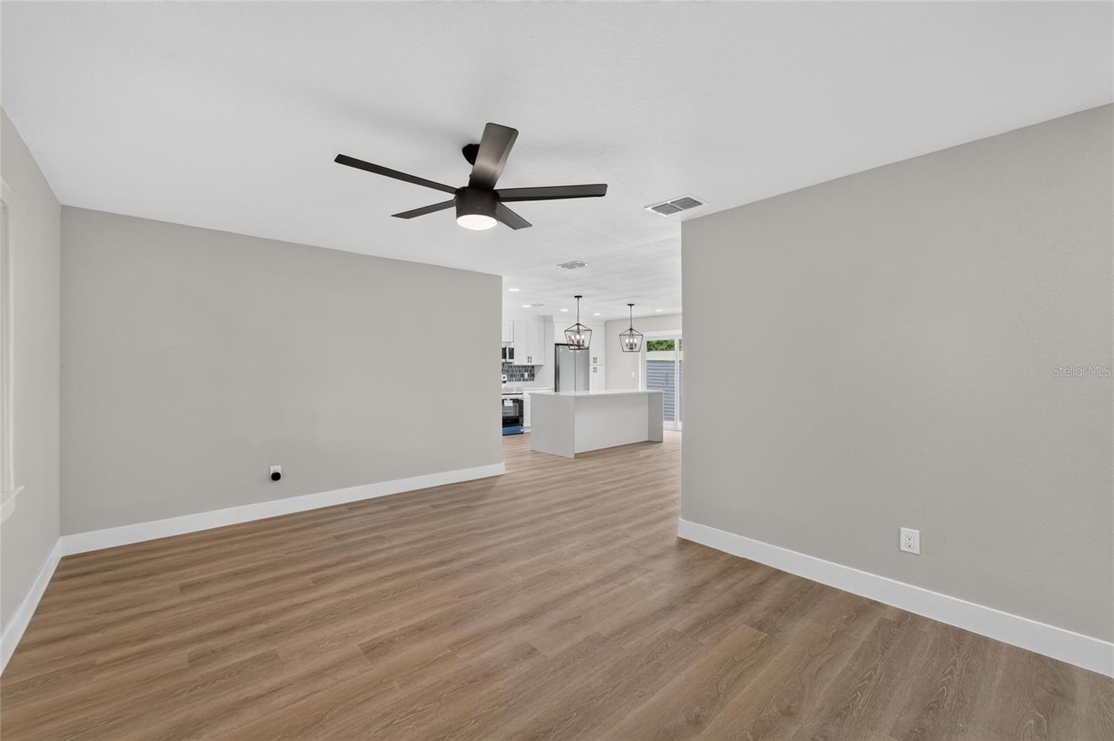 1229 OAK VALLEY DR — photo 14