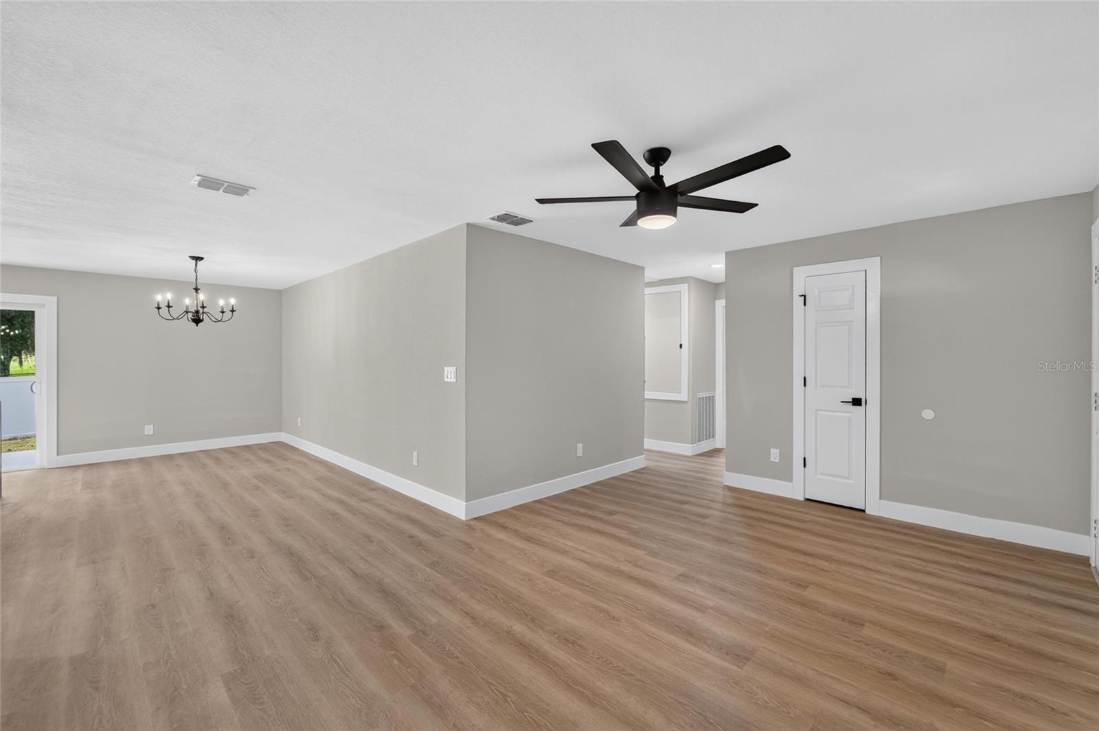 1229 OAK VALLEY DR — photo 16