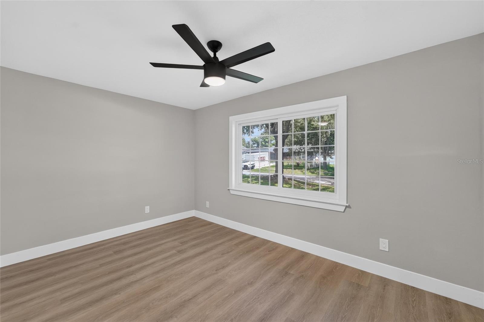 1229 OAK VALLEY DR — photo 28