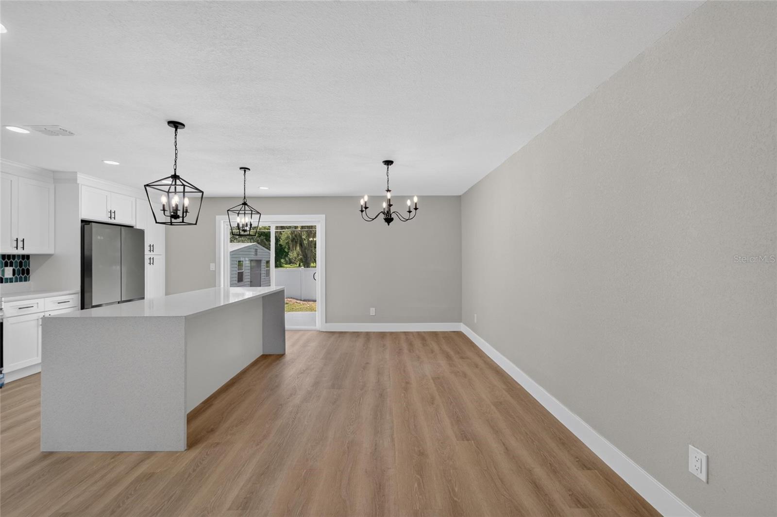 1229 OAK VALLEY DR — photo 17