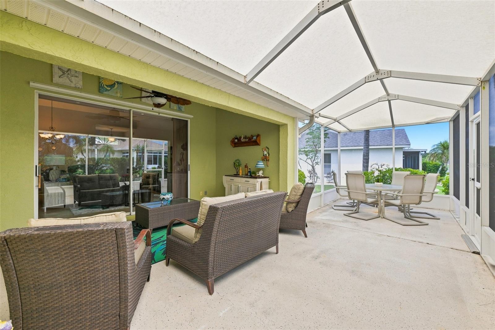 2242 W DEL WEBB BLVD — photo 38