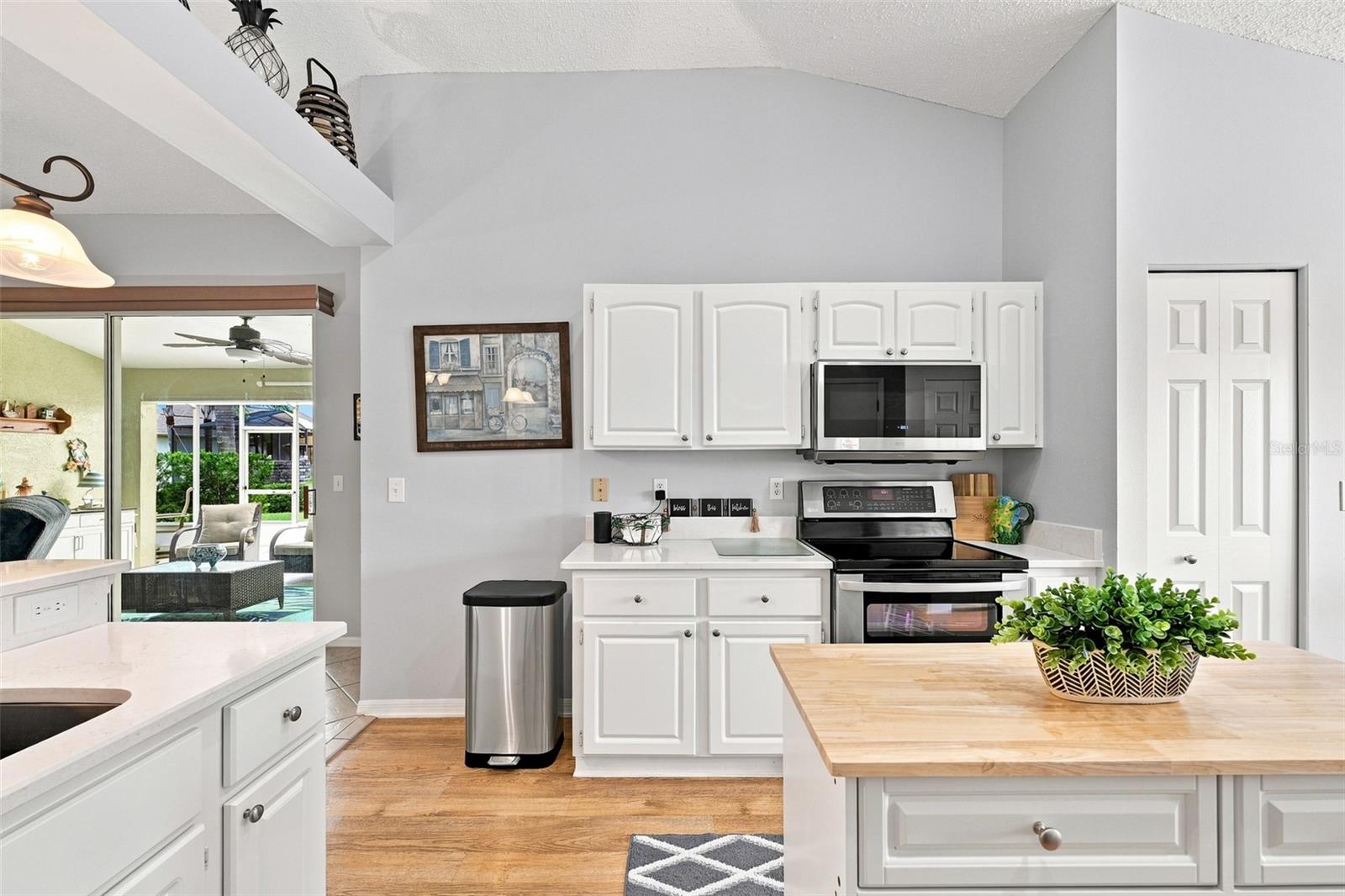 2242 W DEL WEBB BLVD — photo 17