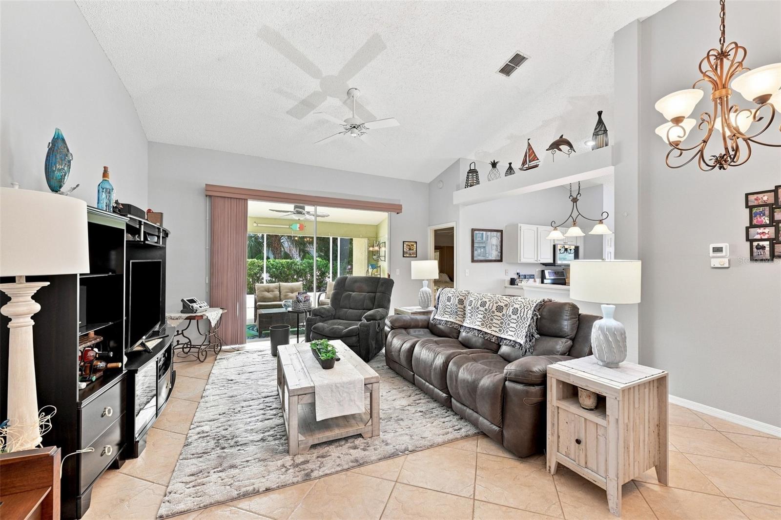 2242 W DEL WEBB BLVD — photo 8