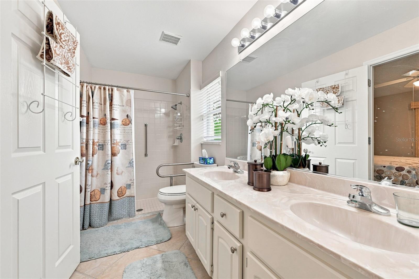 2242 W DEL WEBB BLVD — photo 25