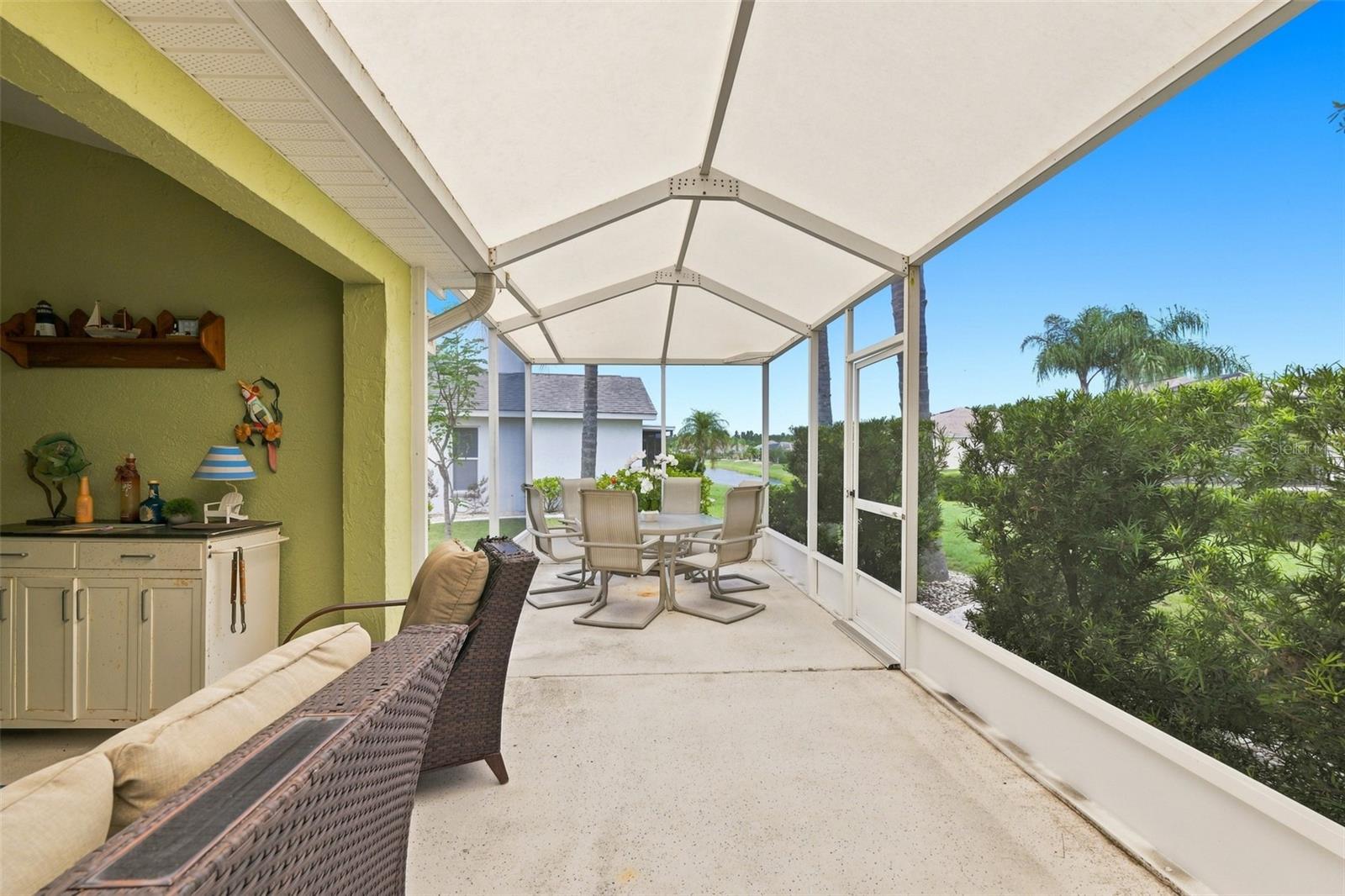 2242 W DEL WEBB BLVD — photo 41