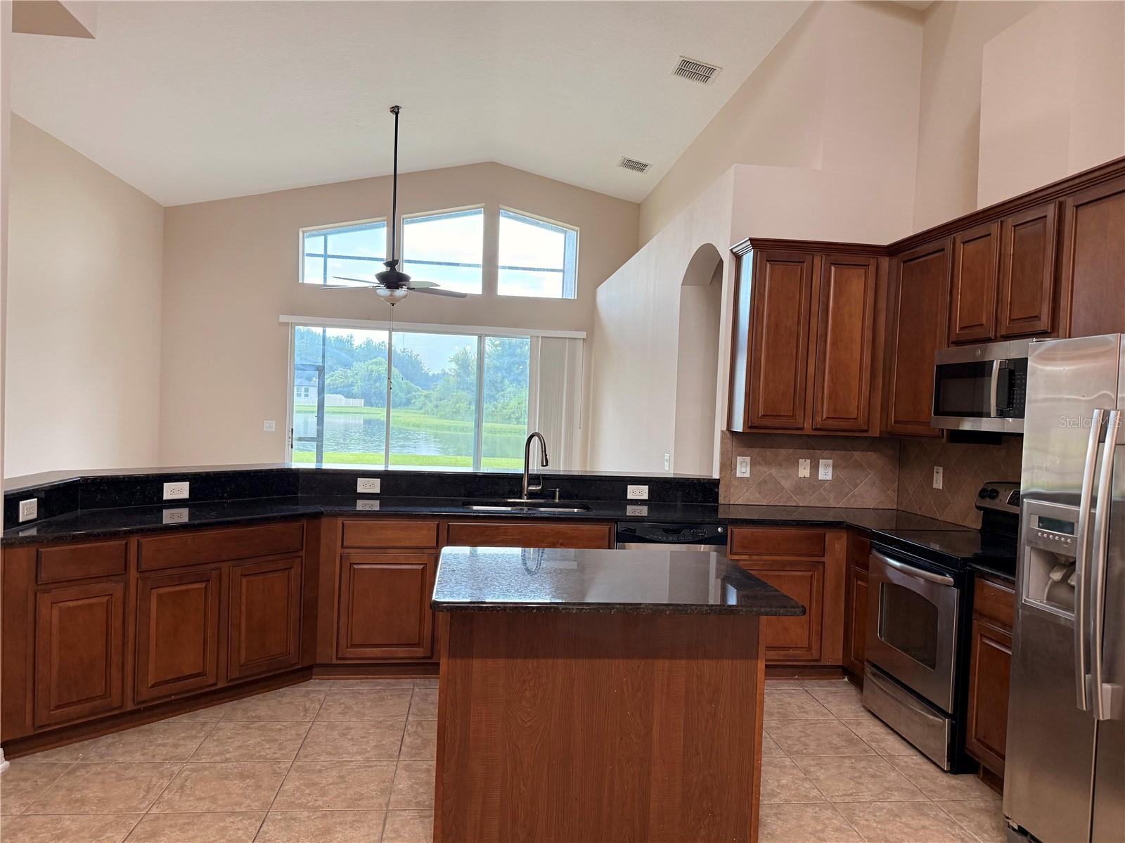 10856 BREAKING ROCKS DR — photo 6