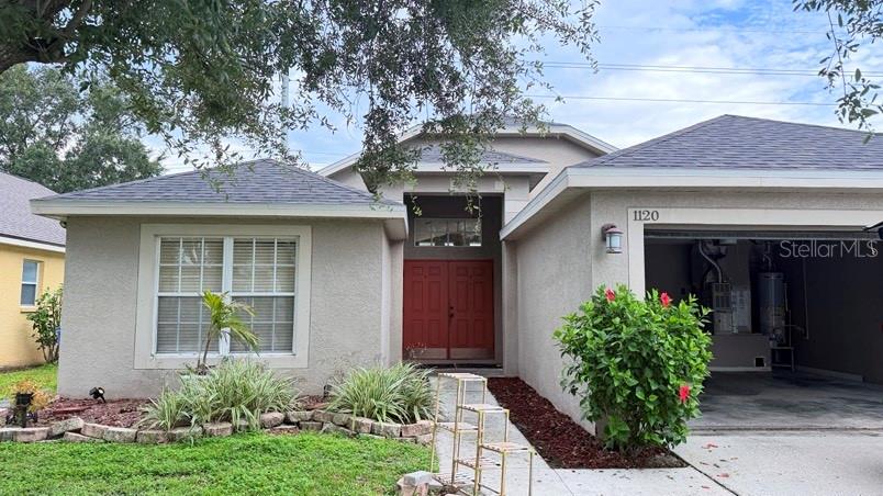 1120 VINETREE DR — photo 2