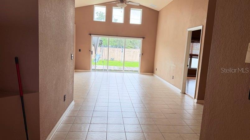 1120 VINETREE DR — photo 3