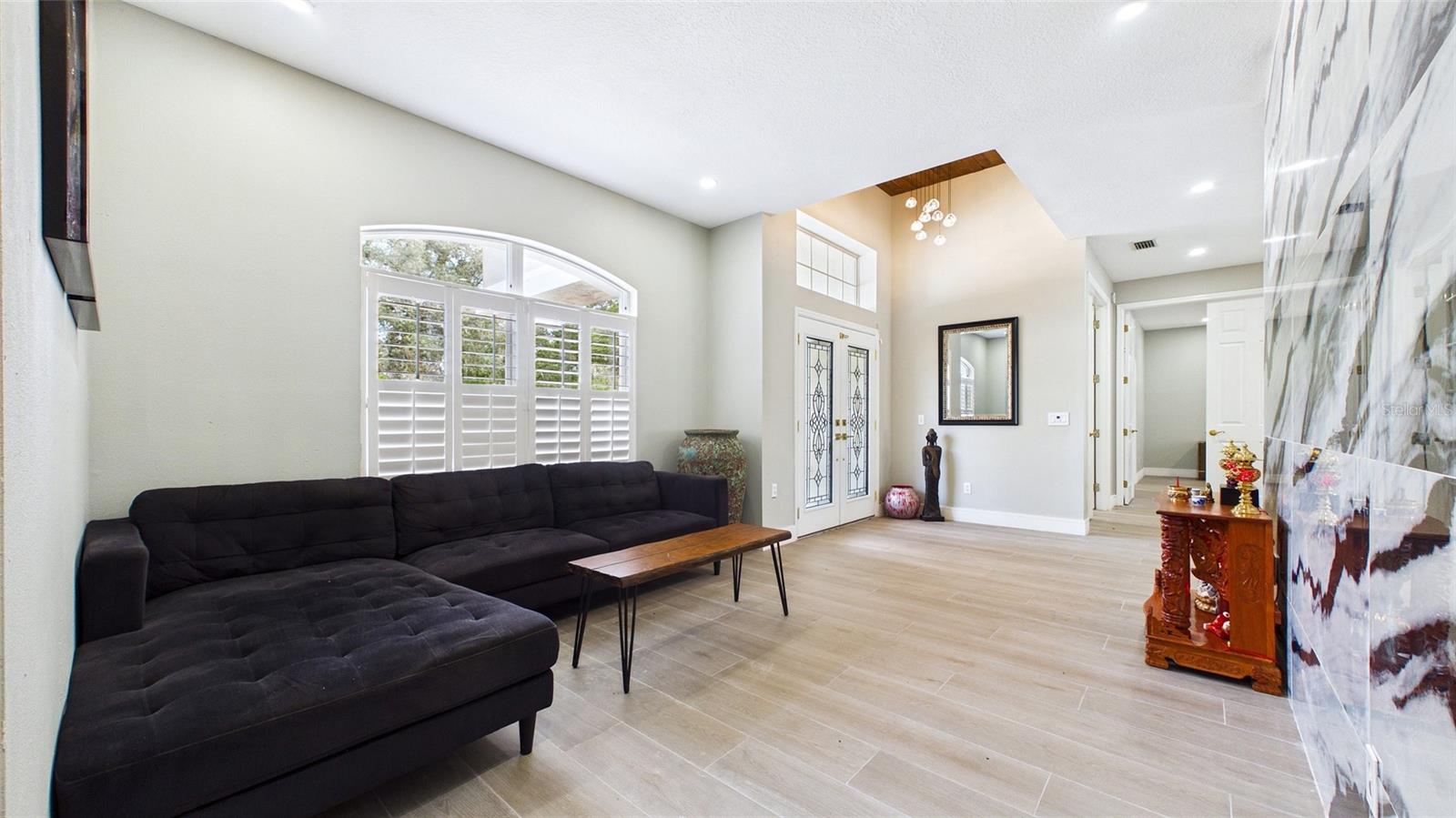 7225 RIVER FOREST LN — photo 7