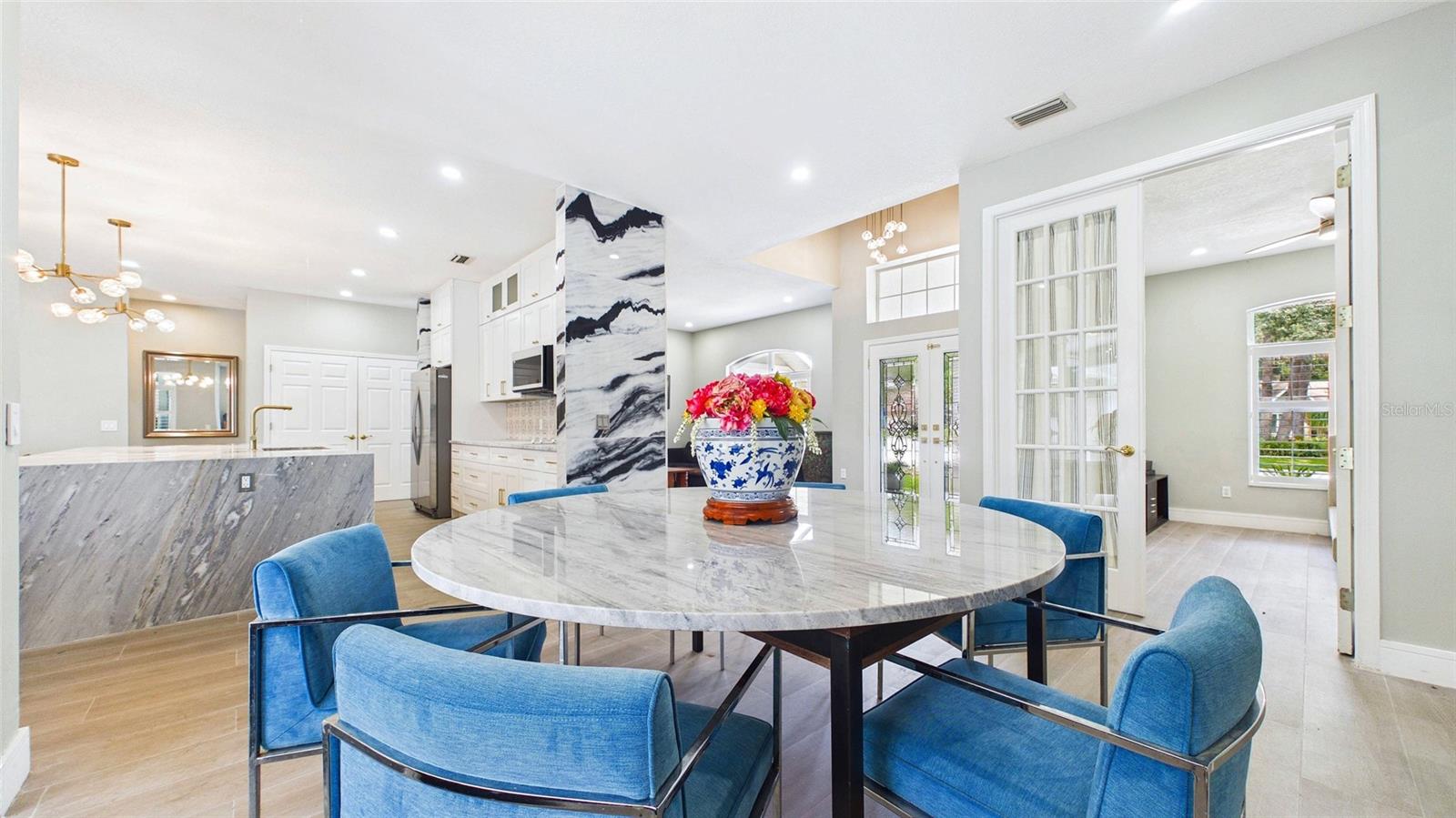 7225 RIVER FOREST LN — photo 11
