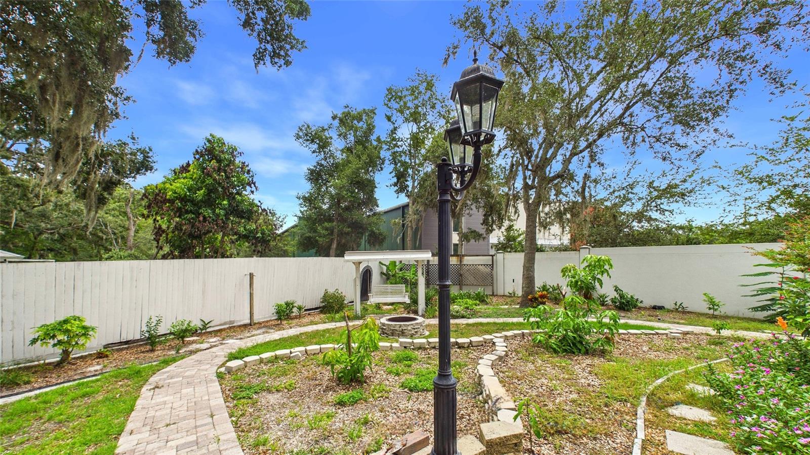 7225 RIVER FOREST LN — photo 55