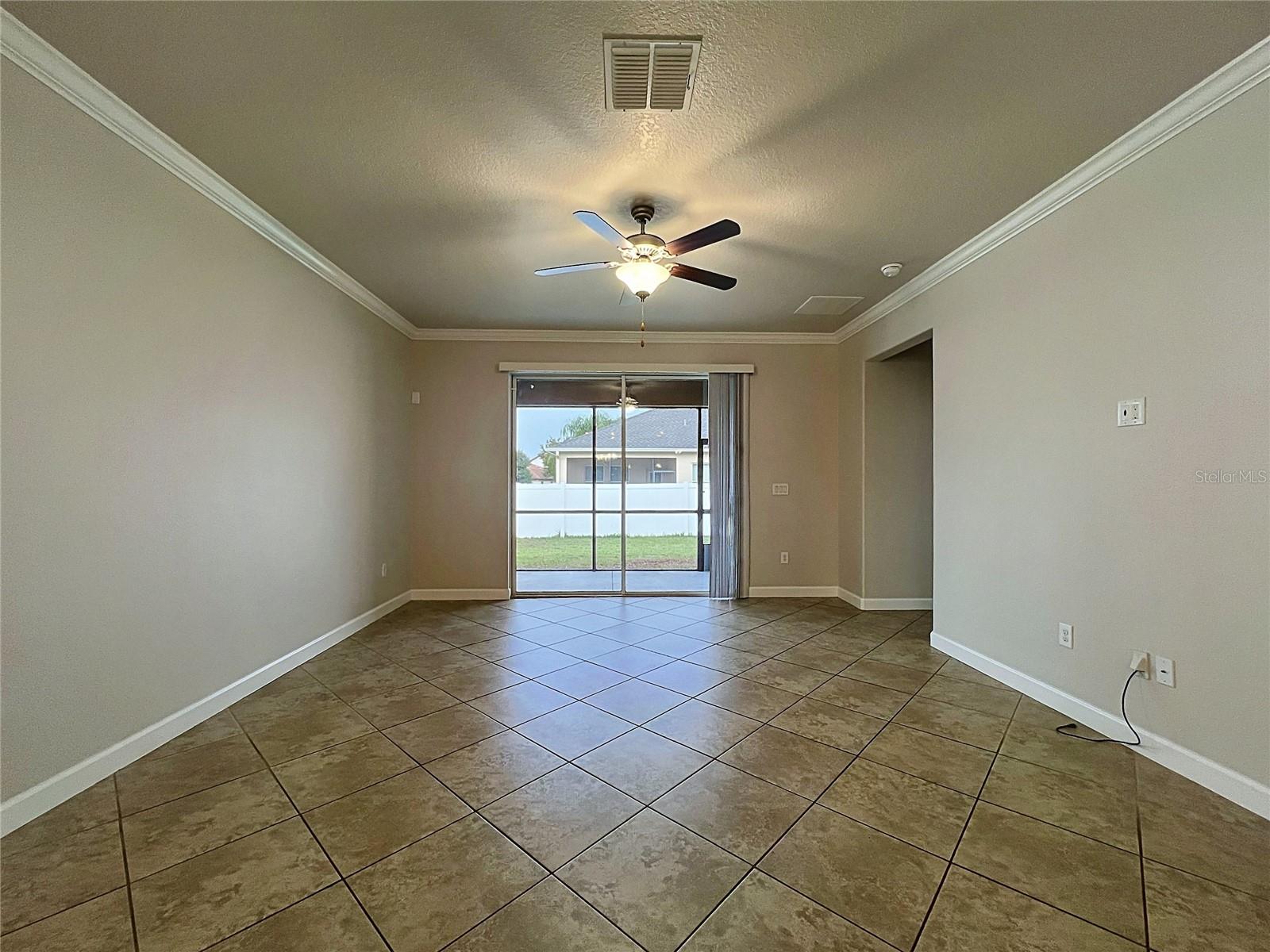 3160 CALVANO DR — photo 15