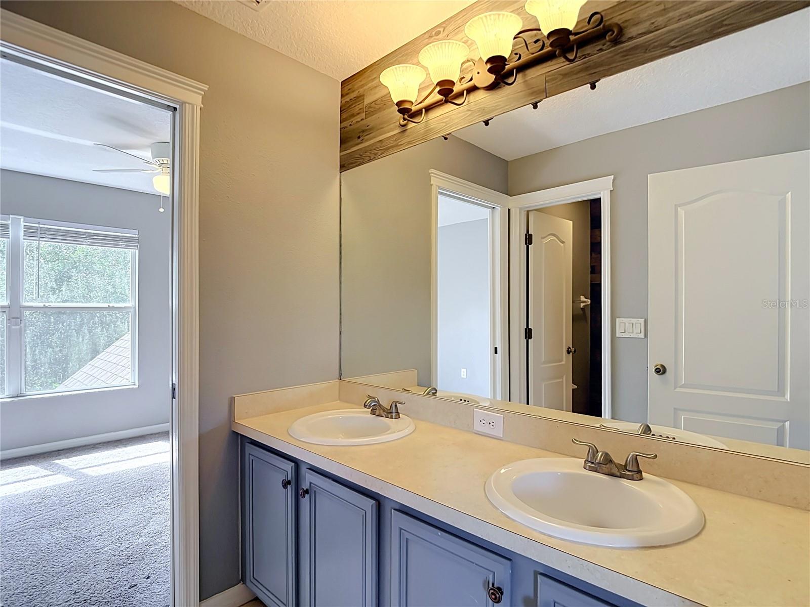 4736 POINTE O WOODS DR — photo 78