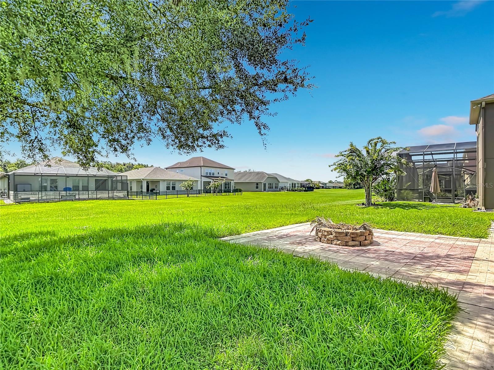 4736 POINTE O WOODS DR — photo 92