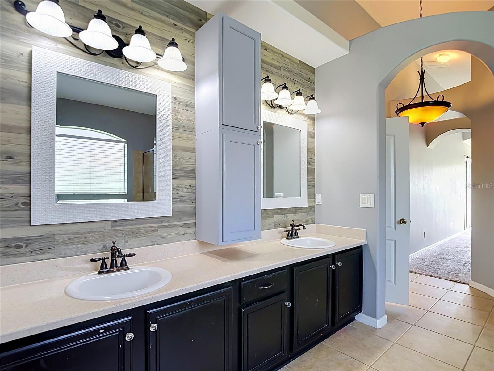 4736 POINTE O WOODS DR — photo 54
