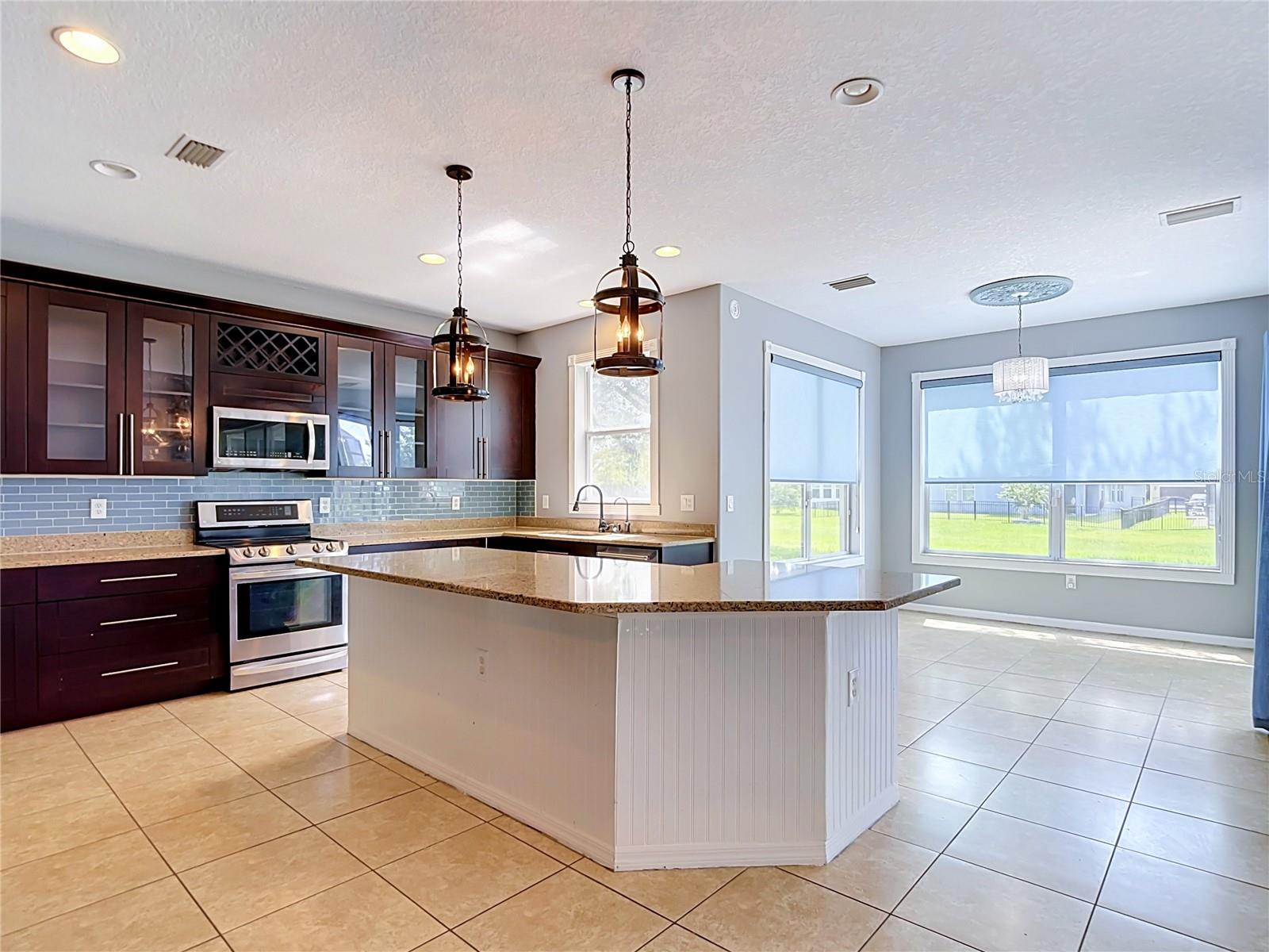 4736 POINTE O WOODS DR — photo 37