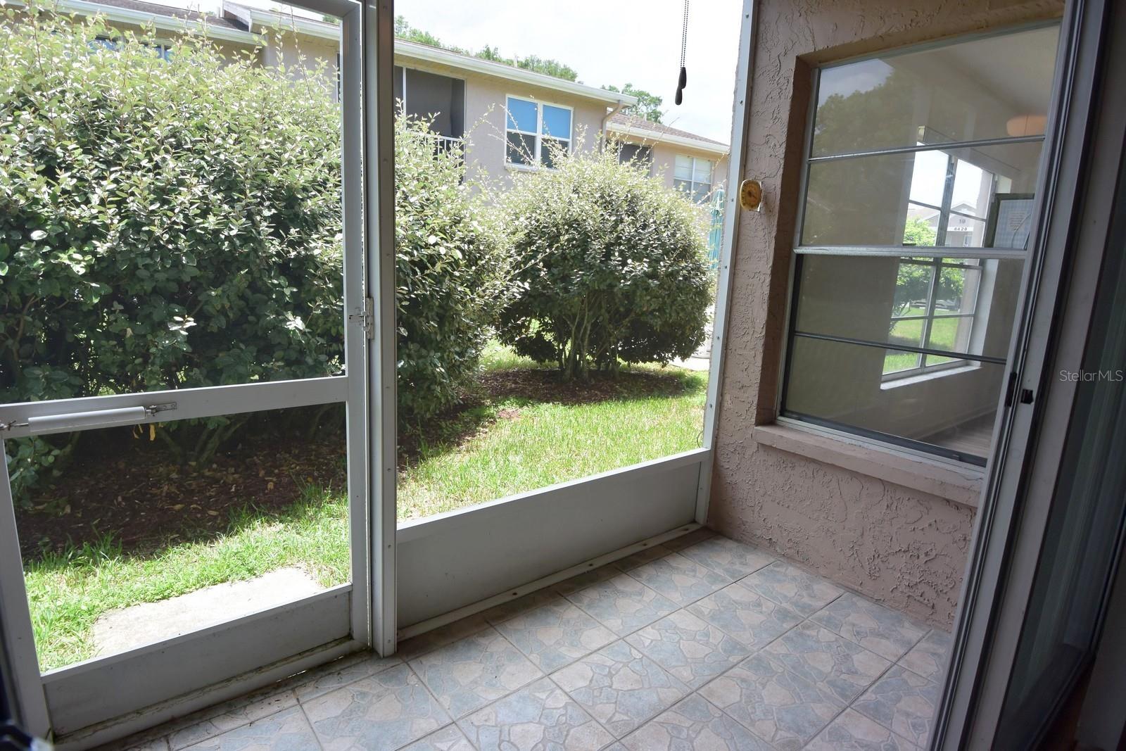 4908 MYRTLE OAK DR #12 — photo 25