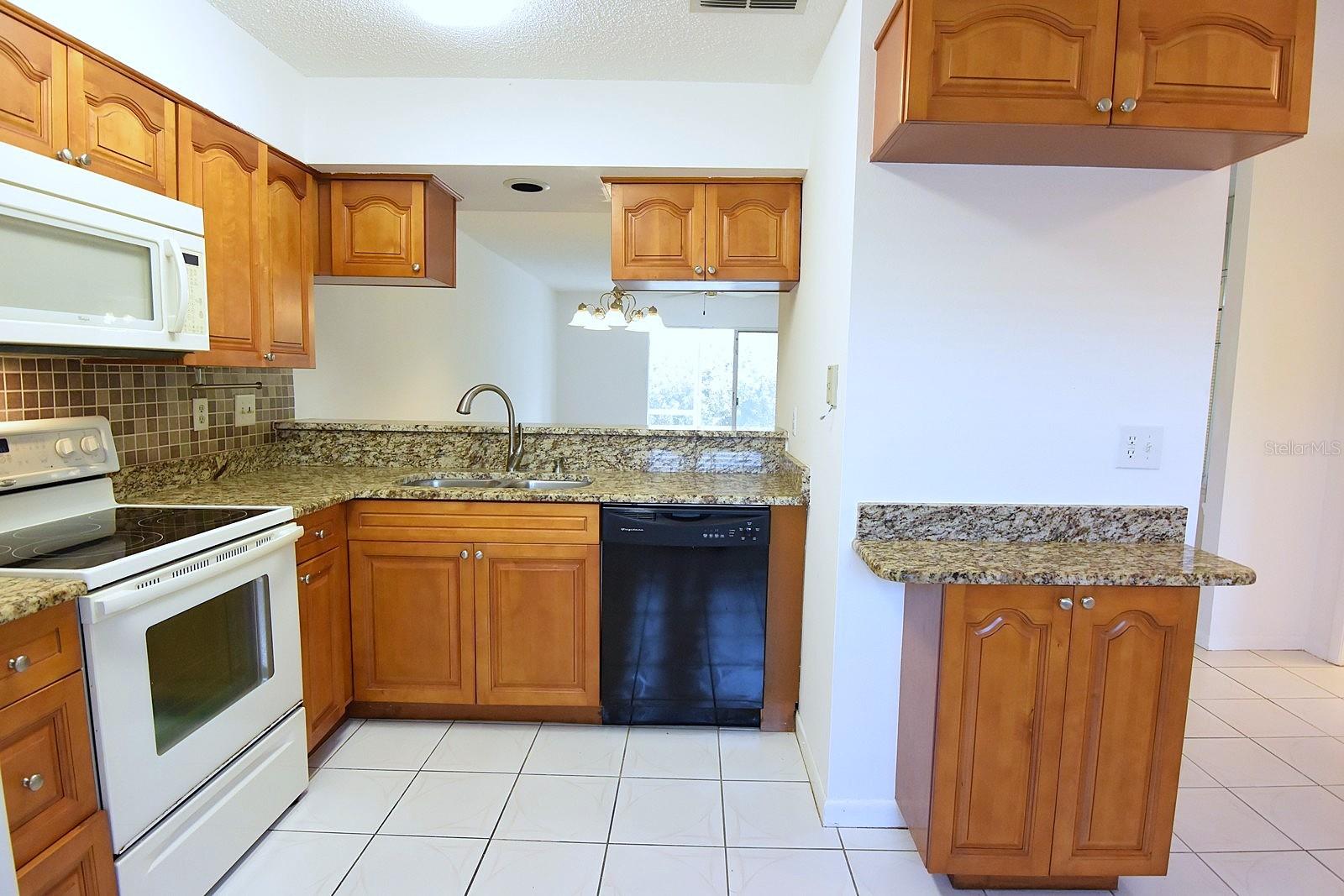 4908 MYRTLE OAK DR #12 — photo 8