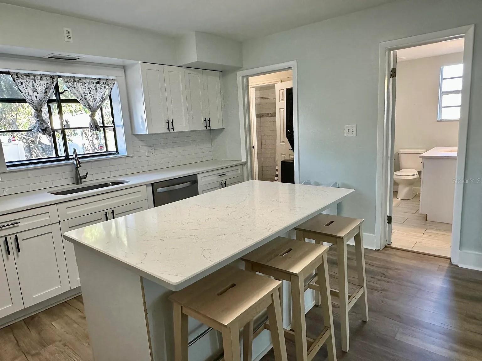1504 E 33RD AVE — photo 51
