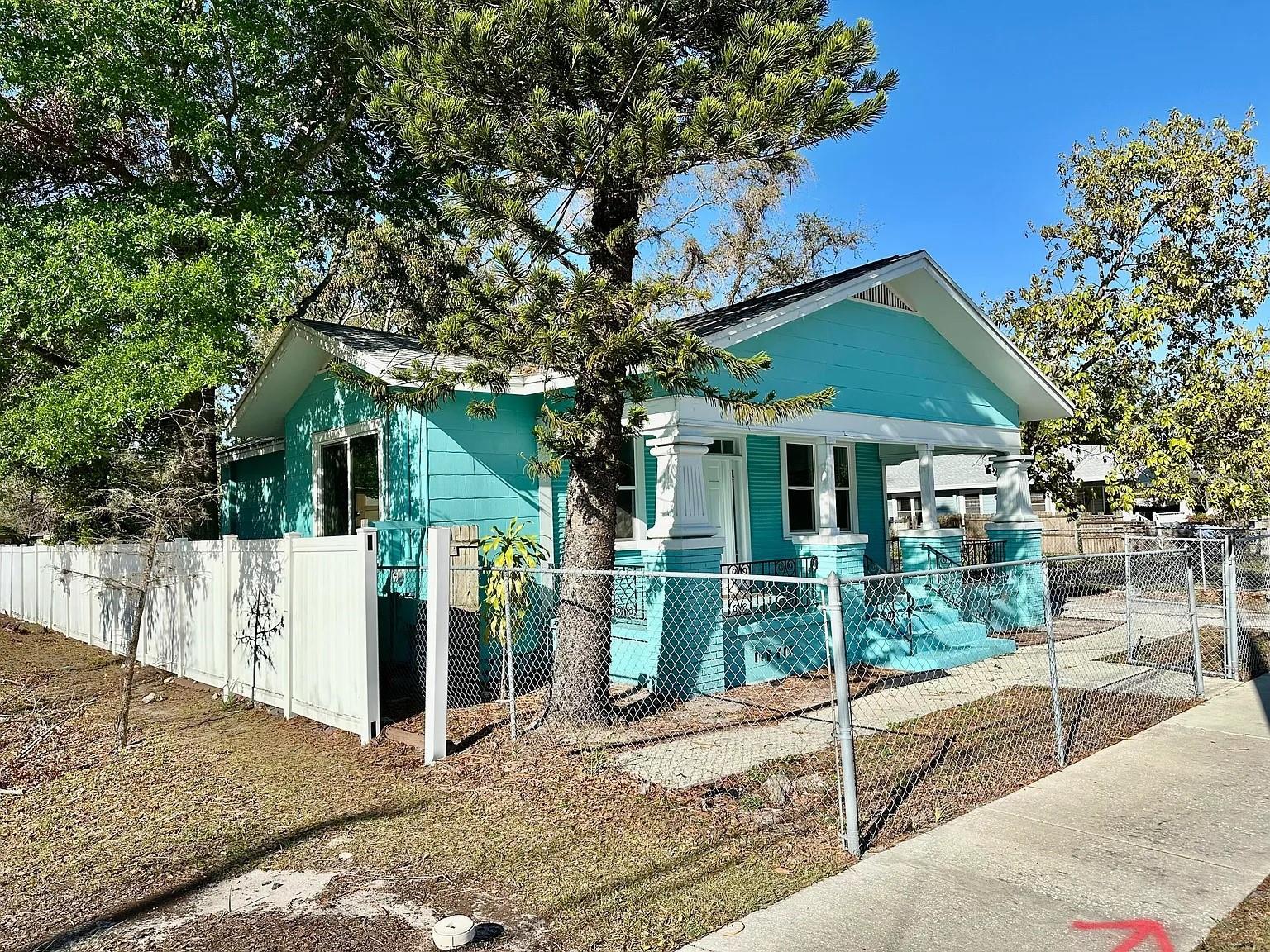 1504 E 33RD AVE — photo 29