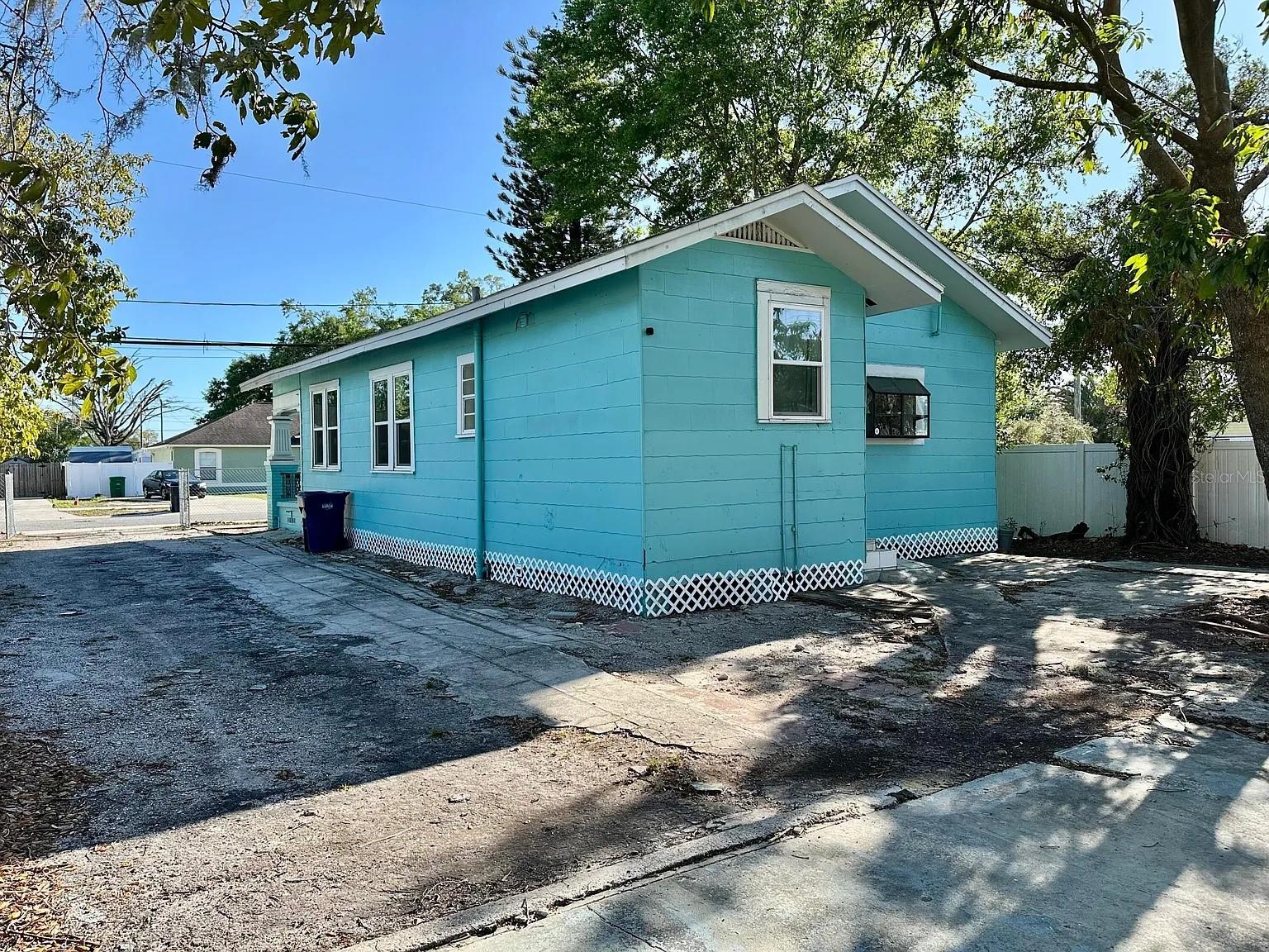 1504 E 33RD AVE — photo 30