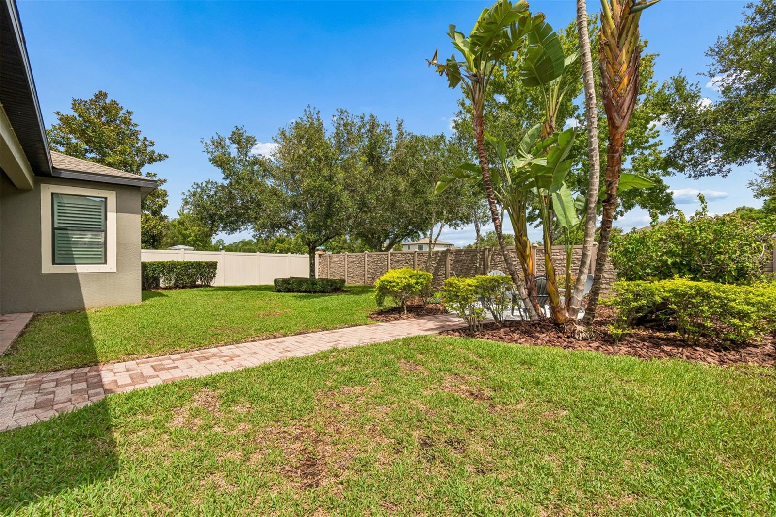 1657 FEATHER GRASS LOOP — photo 77