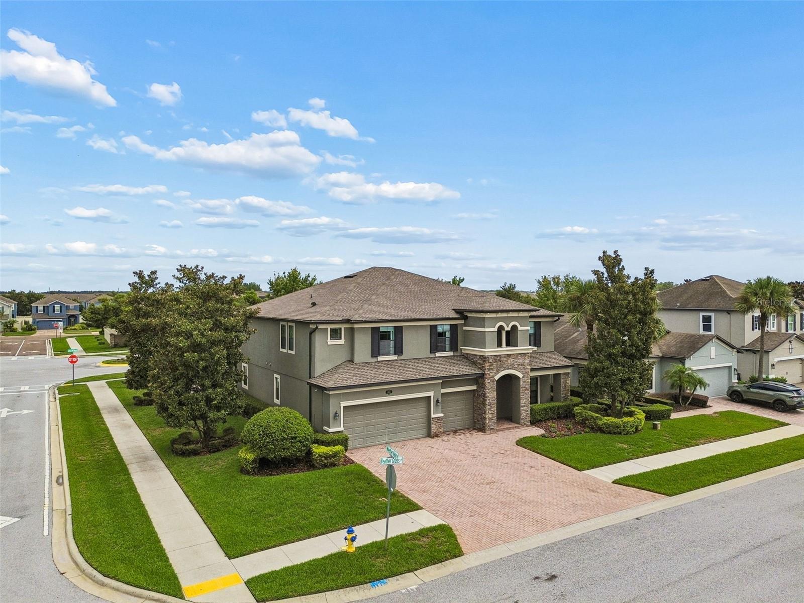 1657 FEATHER GRASS LOOP — photo 79