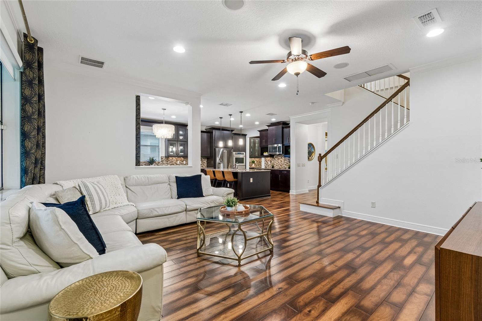 1657 FEATHER GRASS LOOP — photo 23